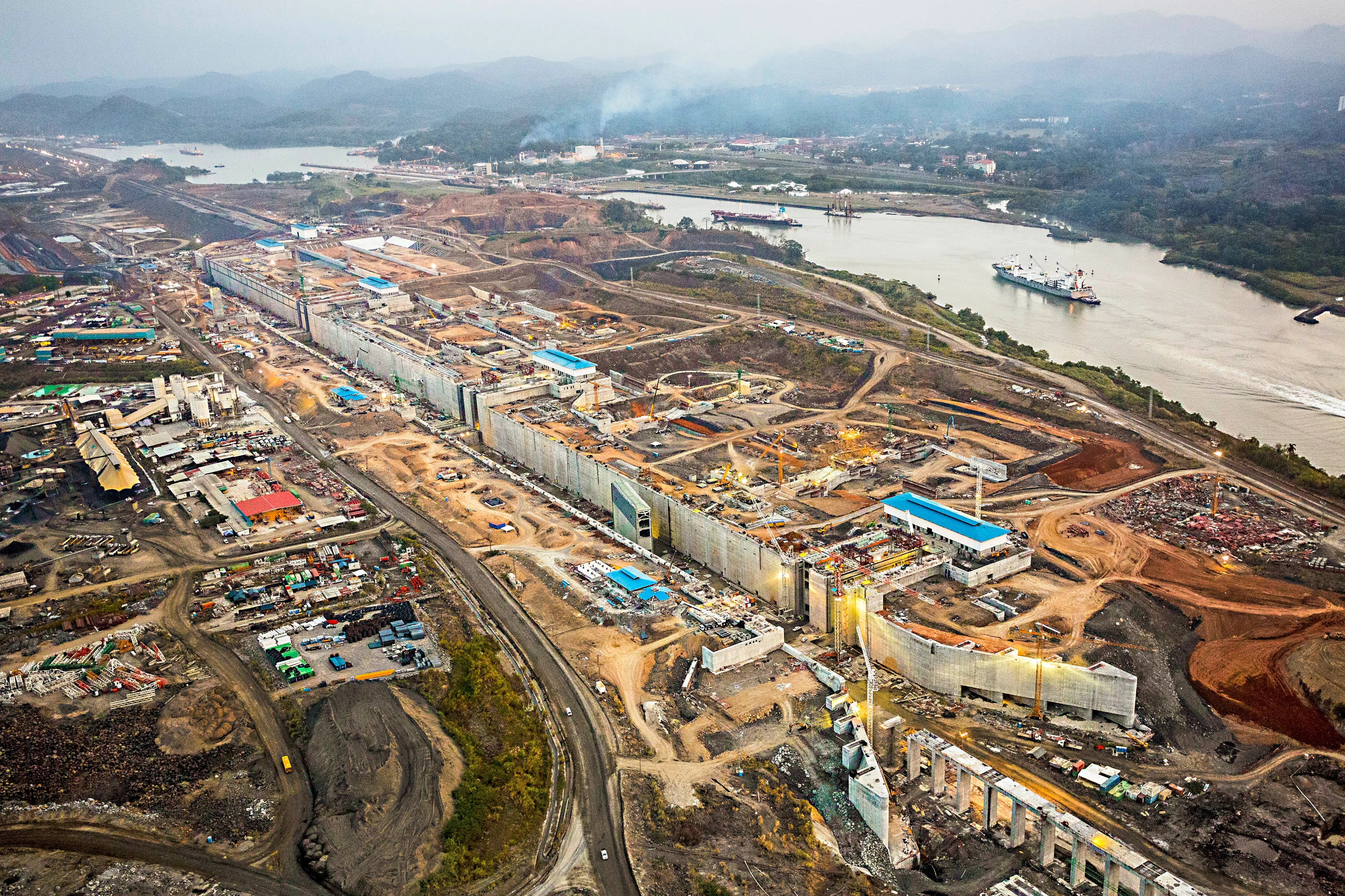 The Panama Canal, Engineering marvel, World's busiest waterway, Historical significance, 3000x2000 HD Desktop