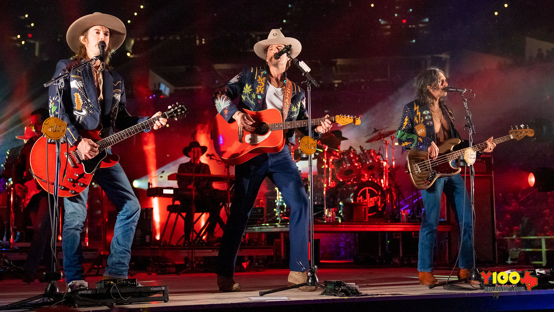 Midland Live at the San Antonio Rodeo - February 20, 2020 Photos Y100 FM 1920x1080