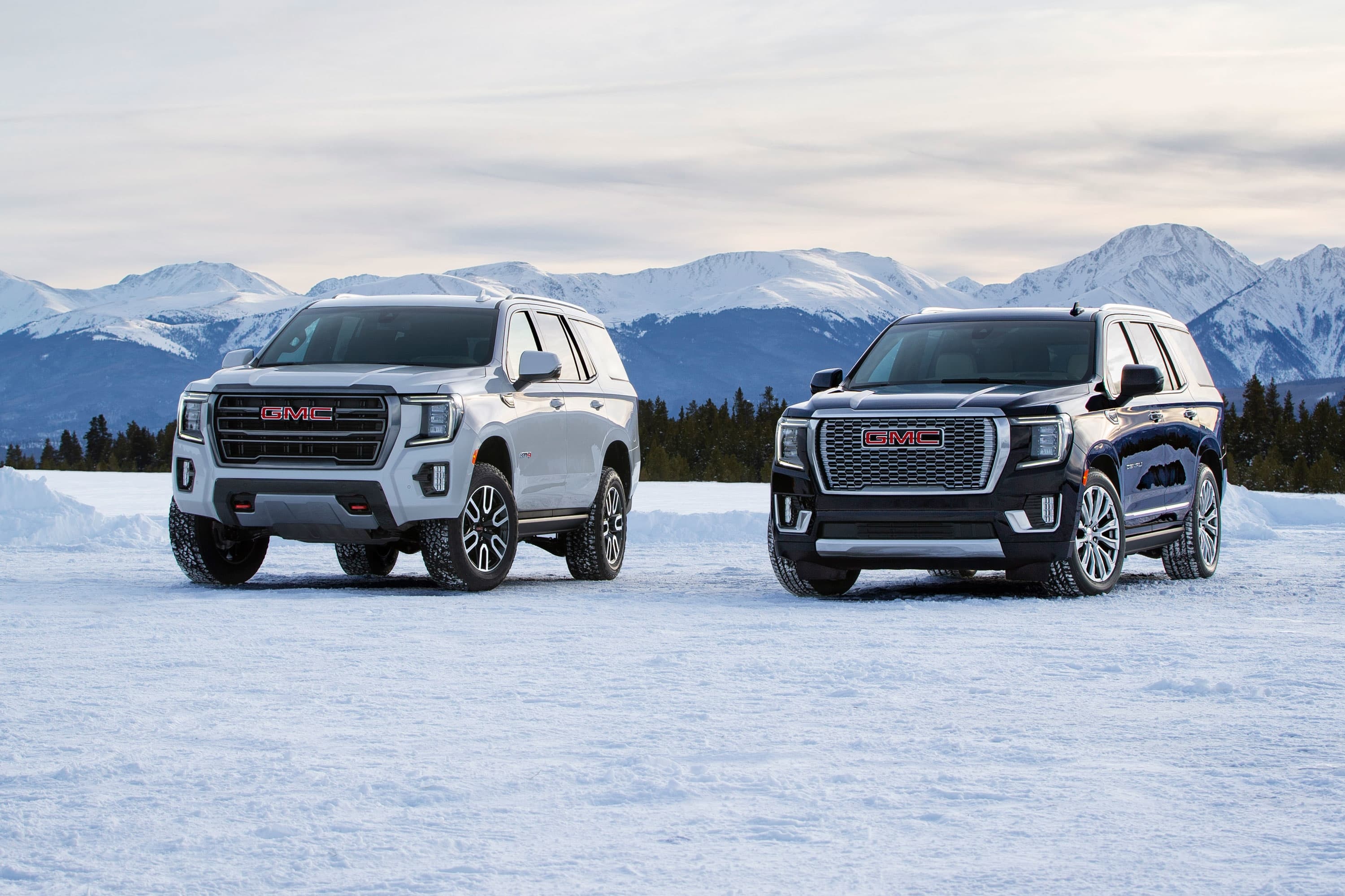 AT4 vs Denali, GMC Yukon Wallpaper, 3000x2000 HD Desktop