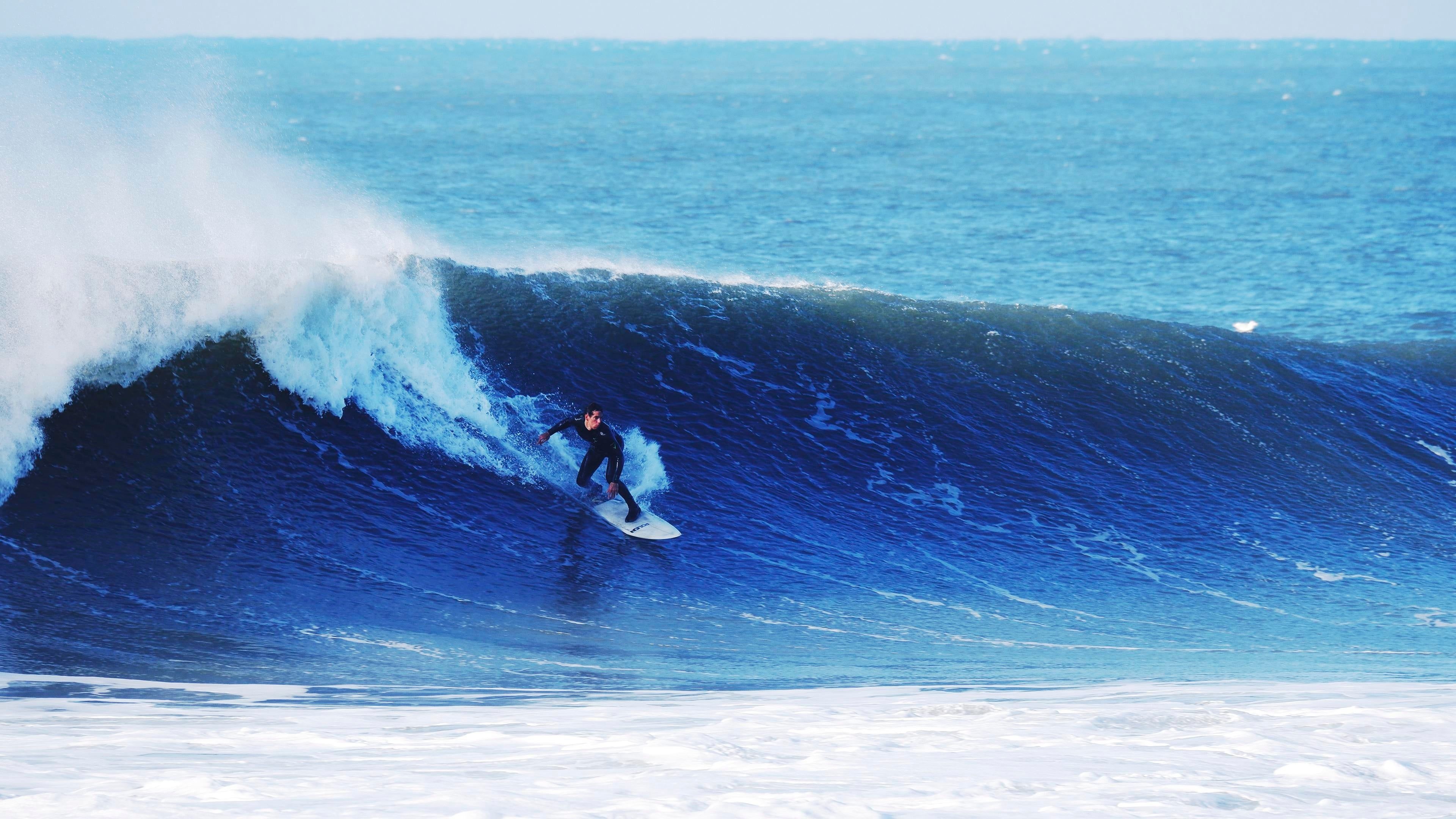 Surfing marvel, 4K waves, Thrilling sport, Endless motion, 3840x2160 4K Desktop