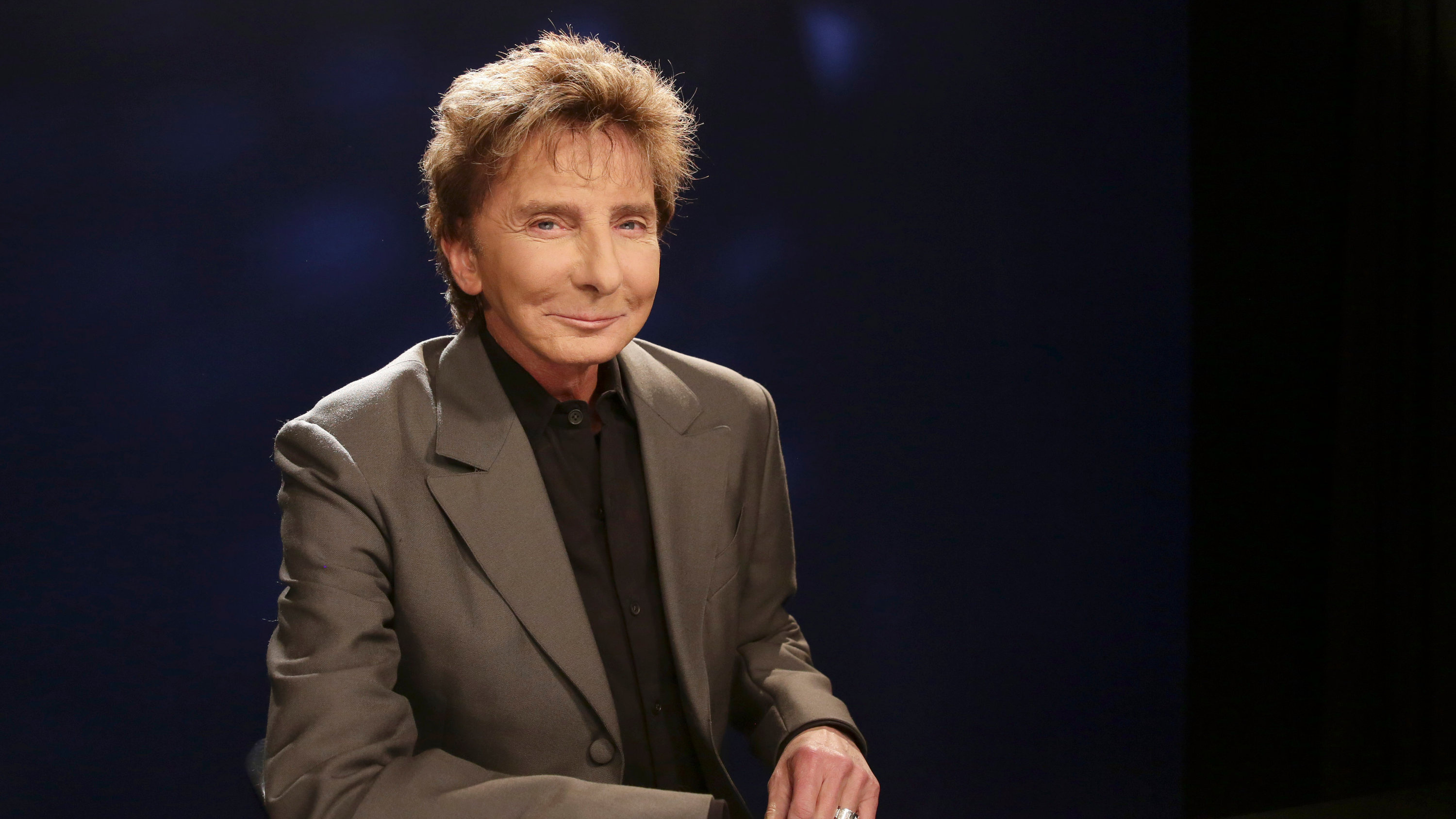 Barry Manilow, Original musical debut, New York premiere, The New York Times, 3000x1690 HD Desktop