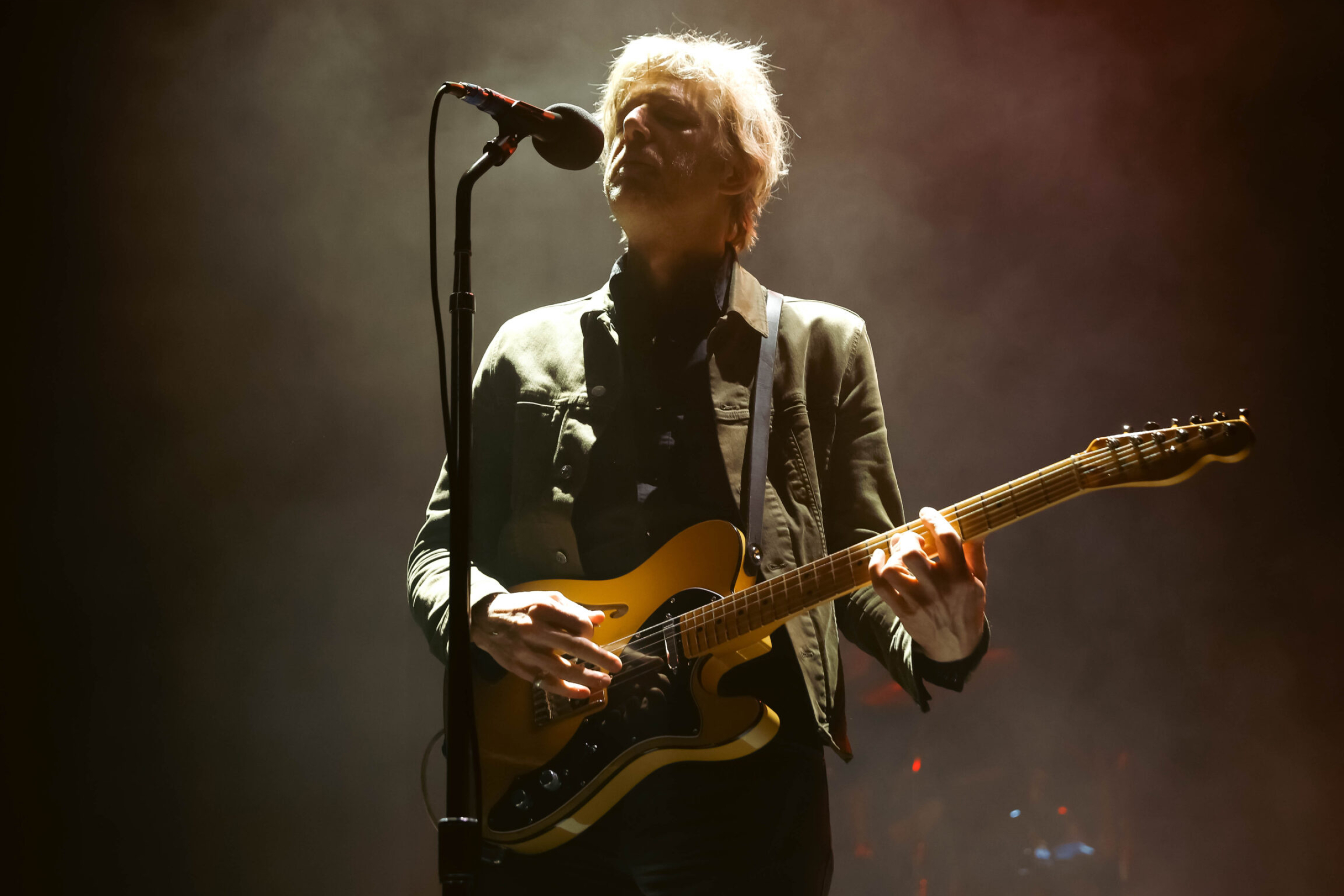 Spoon treat fans to marathon Hollywood Palladium set - Pass The Aux 2560x1710