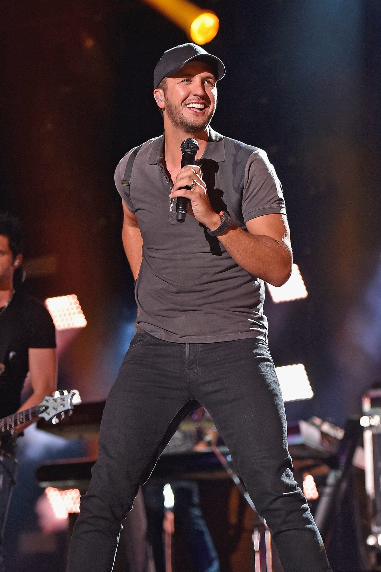 Luke Bryan music, Kill the Lights, Ew review, 1340x2000 HD Phone