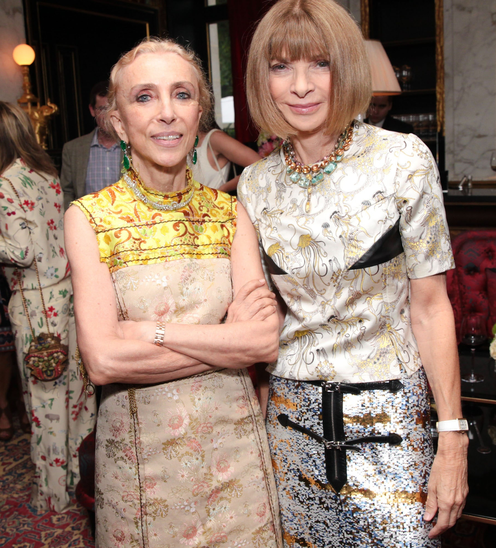 Anna Wintour, Dinner for Tory Burch, Paris Vogue, Fashion event, 2000x2220 HD Phone