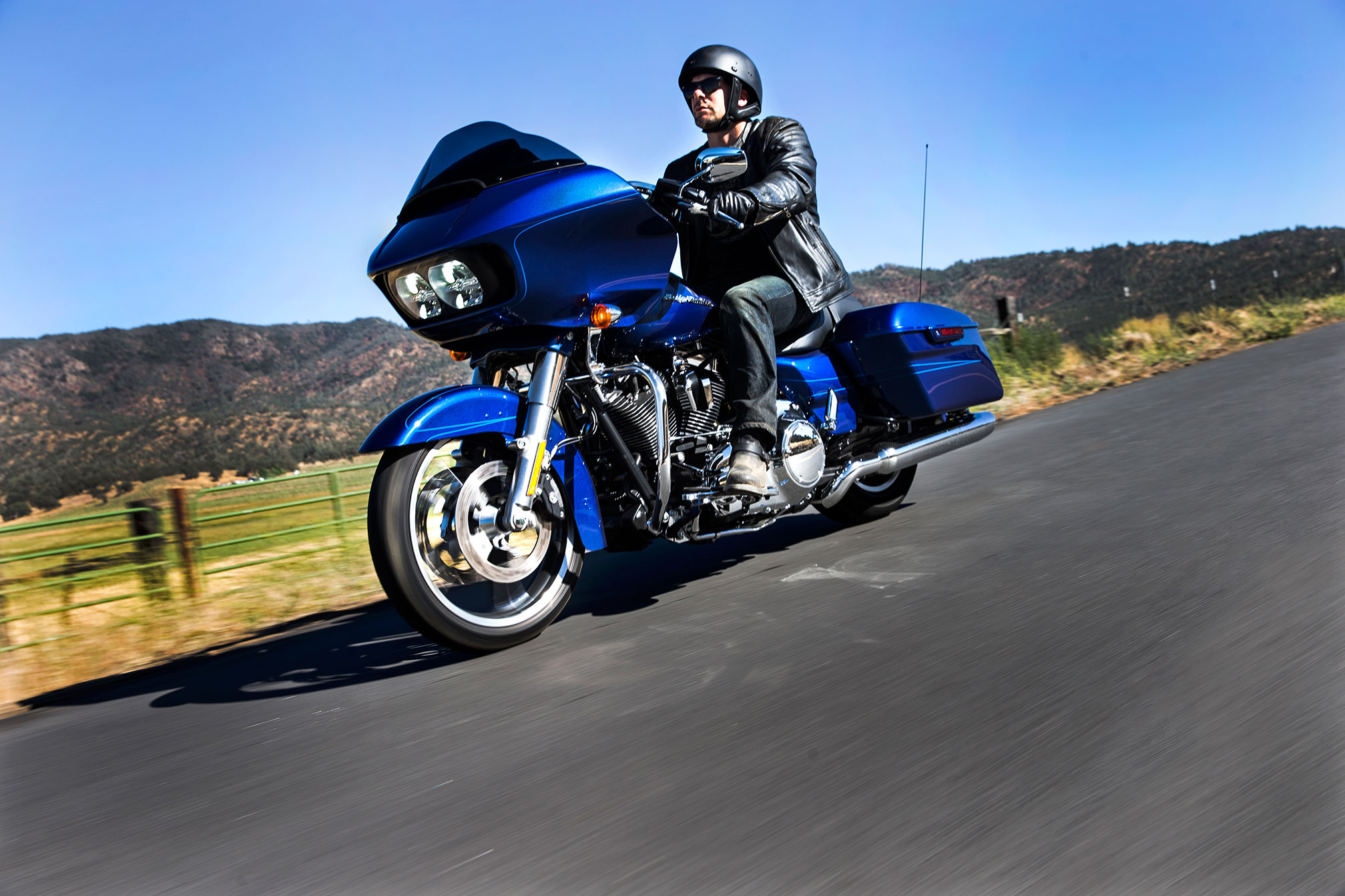 2015 Model, Harley-Davidson Road Glide Wallpaper, 2020x1350 HD Desktop