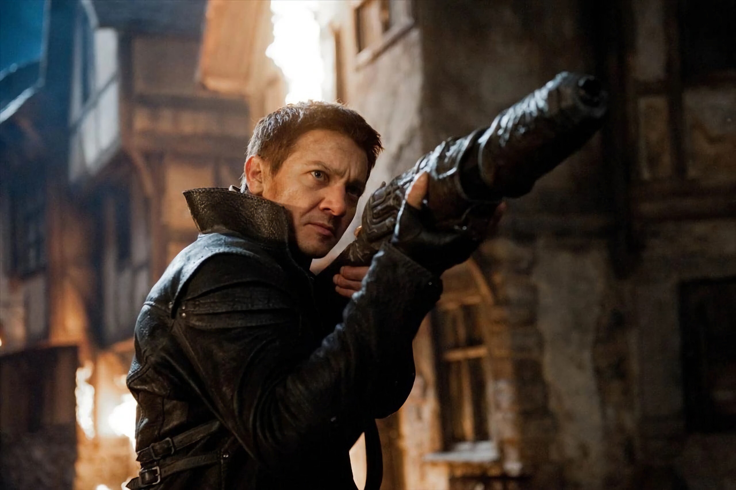 Jeremy Renner, Hansel, Action fantasy, Grimm Brothers adaptation, 2560x1710 HD Desktop