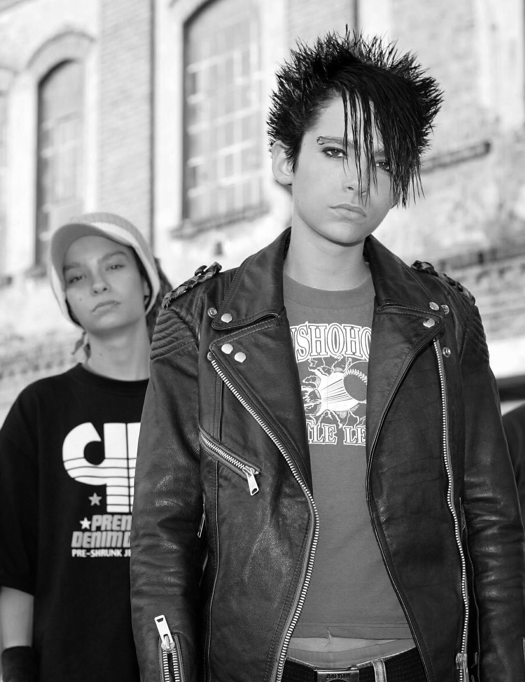 Tokio Hotel rise to fame, German rock sensation, Kaulitz brothers journey, Musical breakthrough, 1800x2340 HD Phone