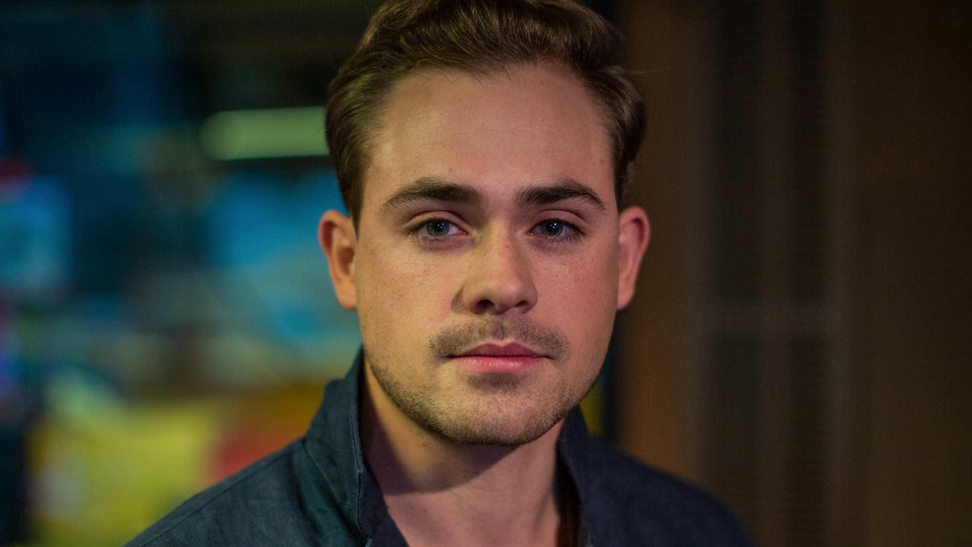 Dacre Montgomery, TV shows, Striking presence, Intense performances, 1920x1080 Full HD Desktop