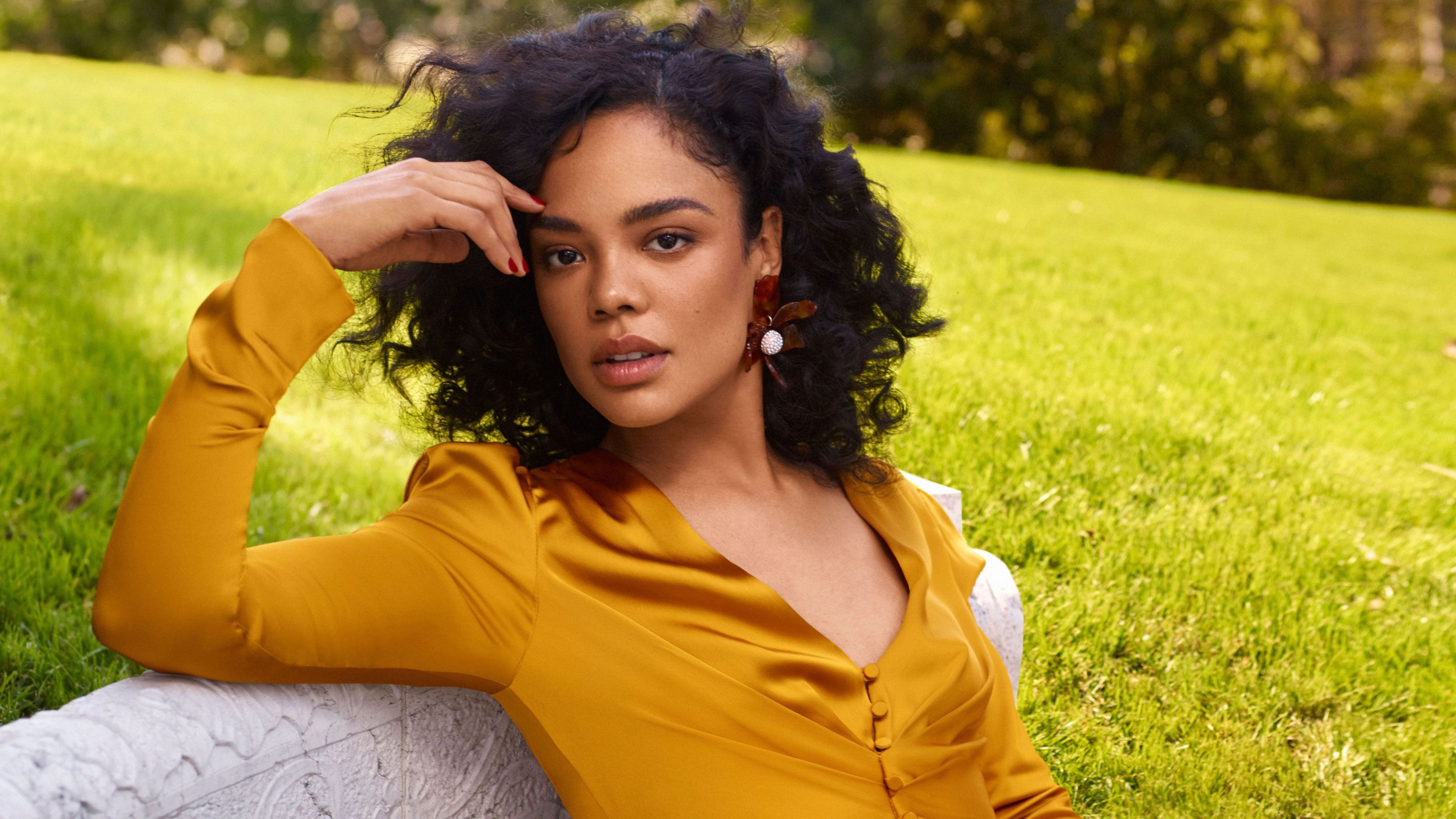 Tessa Thompson, Rising star, Captivating presence, Stellar career, 3840x2160 4K Desktop