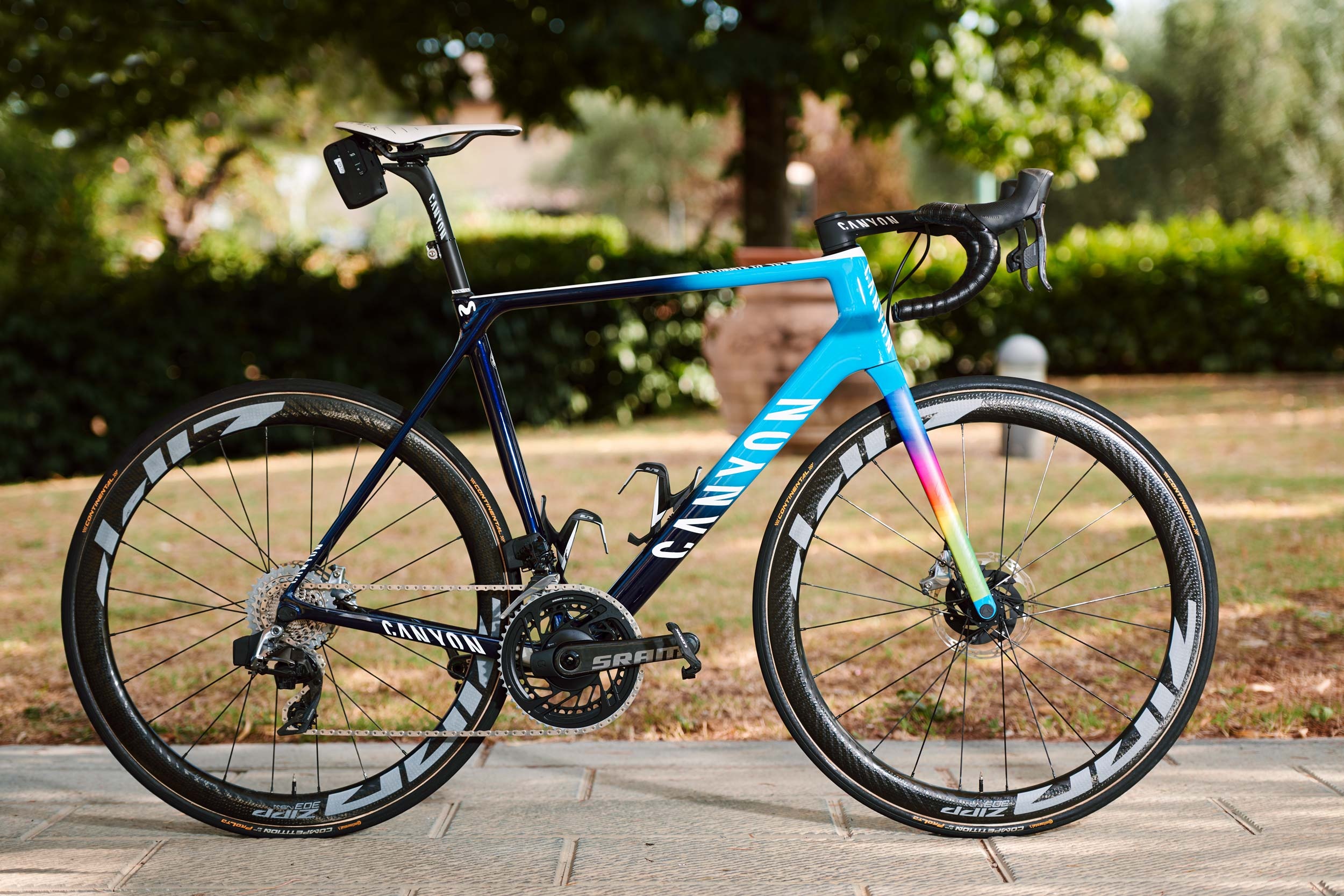 Ultimate CF SLX Disc 9.0 Team Movistar, Canyon Bikes Wallpaper, 2500x1670 HD Desktop