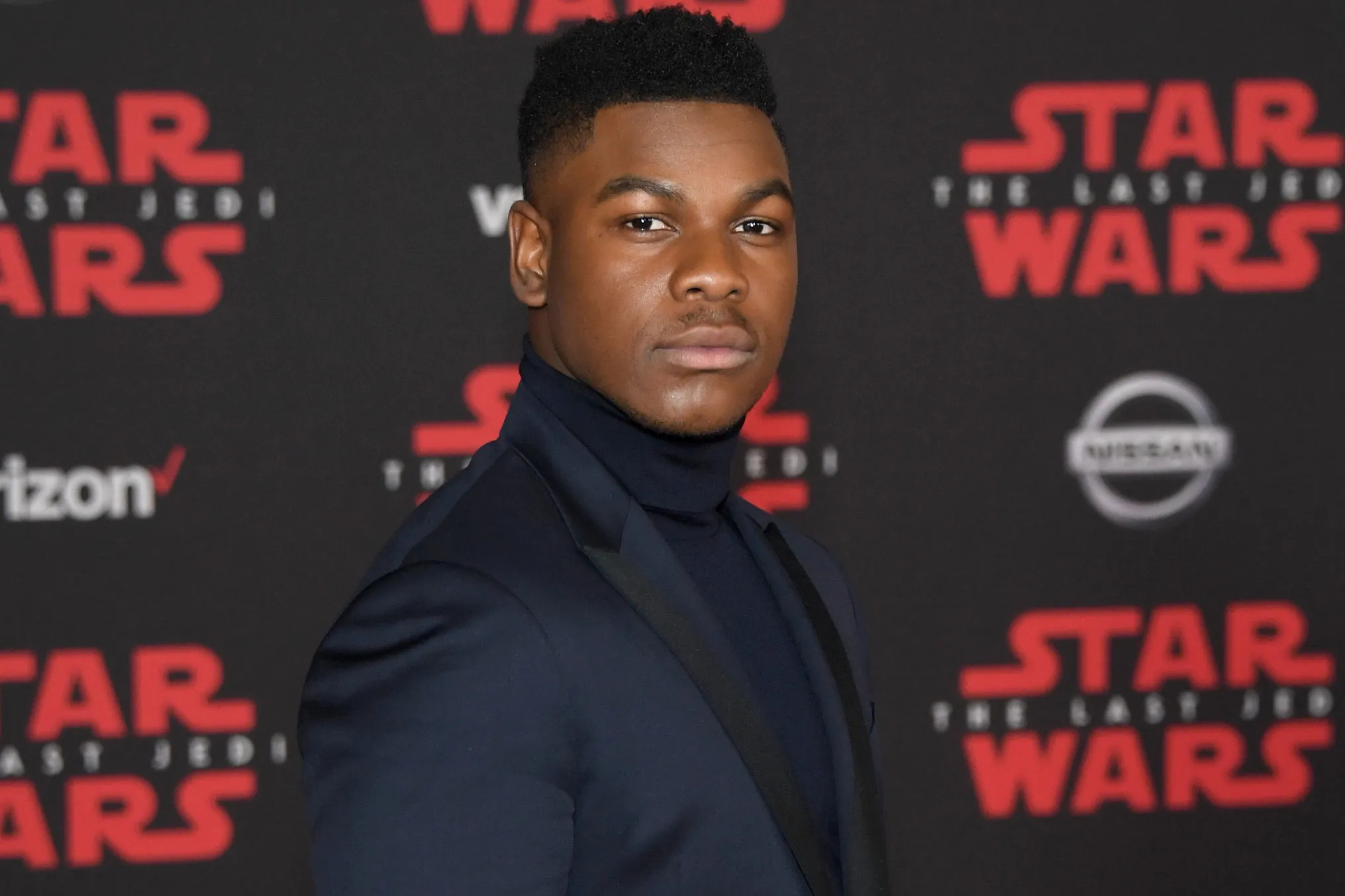 John Boyega, Harassing his, Actor, Movies, 2040x1360 HD Desktop