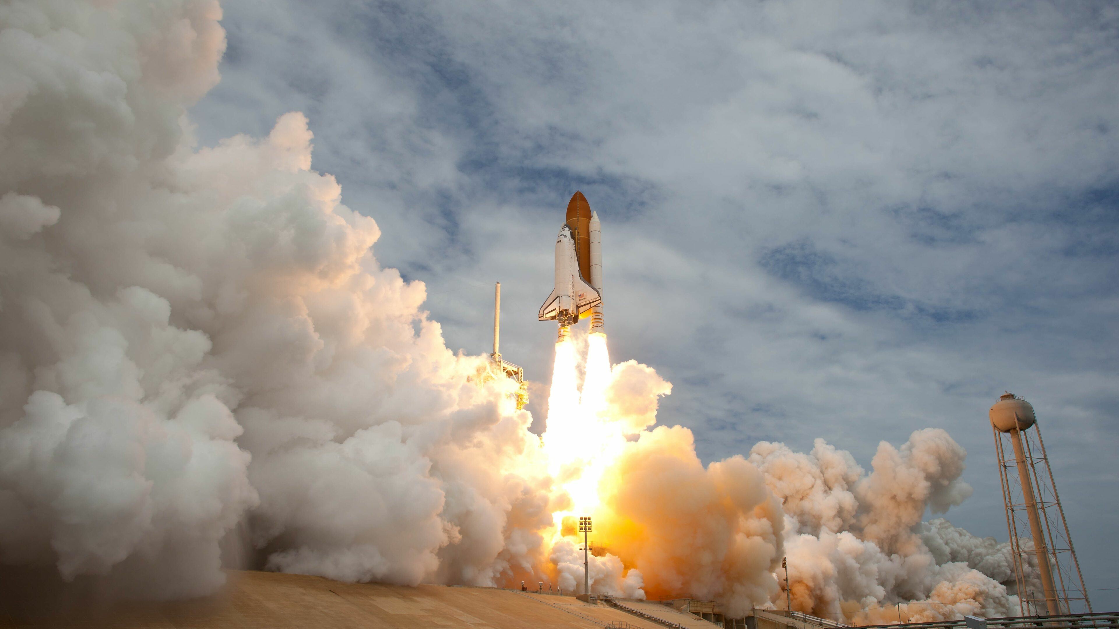 STS-135 Atlantis Launch, NASA Wallpaper, 3840x2160 4K Desktop