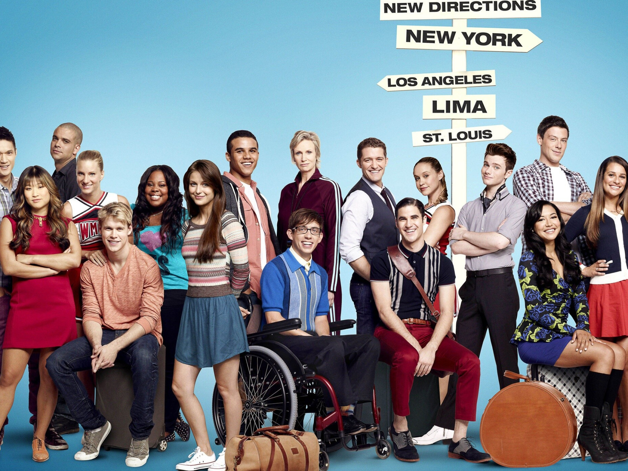 Glee ultra HD wallpaper, Stunning resolution, Immersive viewing, Lively ensemble, 2050x1540 HD Desktop