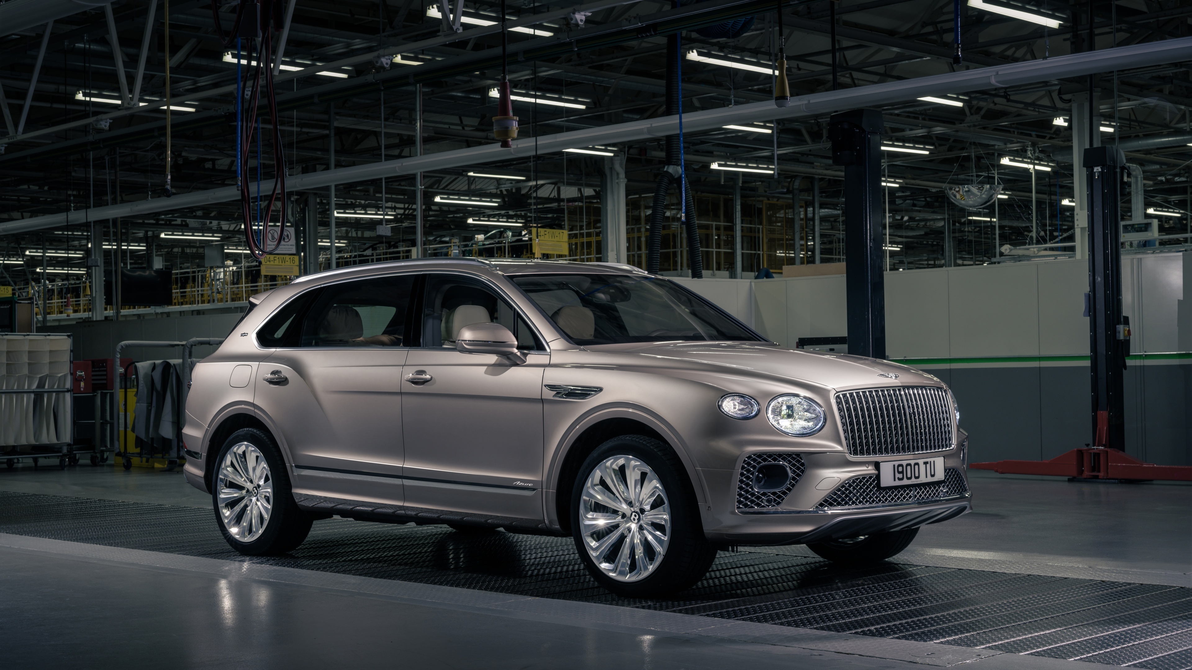 2023 Model, Bentley Bentayga Wallpaper, 3840x2160 4K Desktop