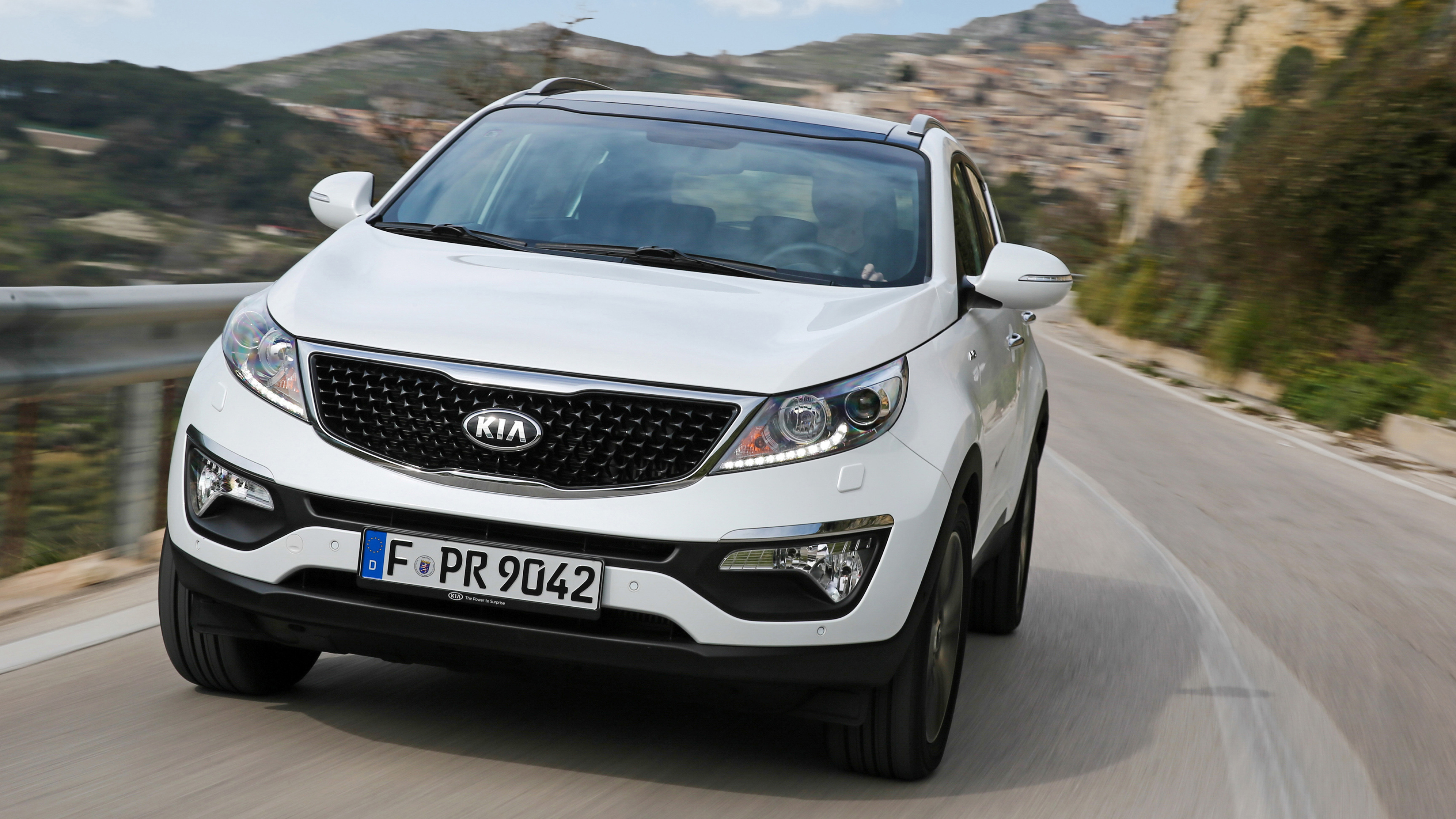 Kia Sportage, High-resolution wallpapers, Stylish compact SUV, Impressive features, 3840x2160 4K Desktop