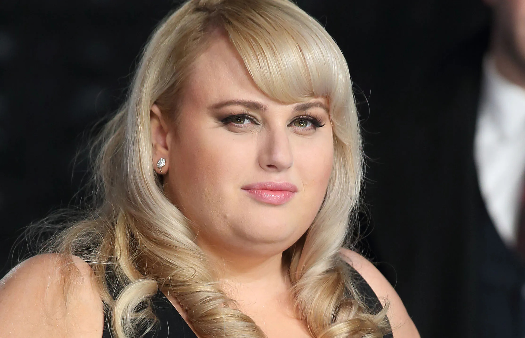 Rebel Wilson, Rom com, Erased, Plus size, 2230x1440 HD Desktop