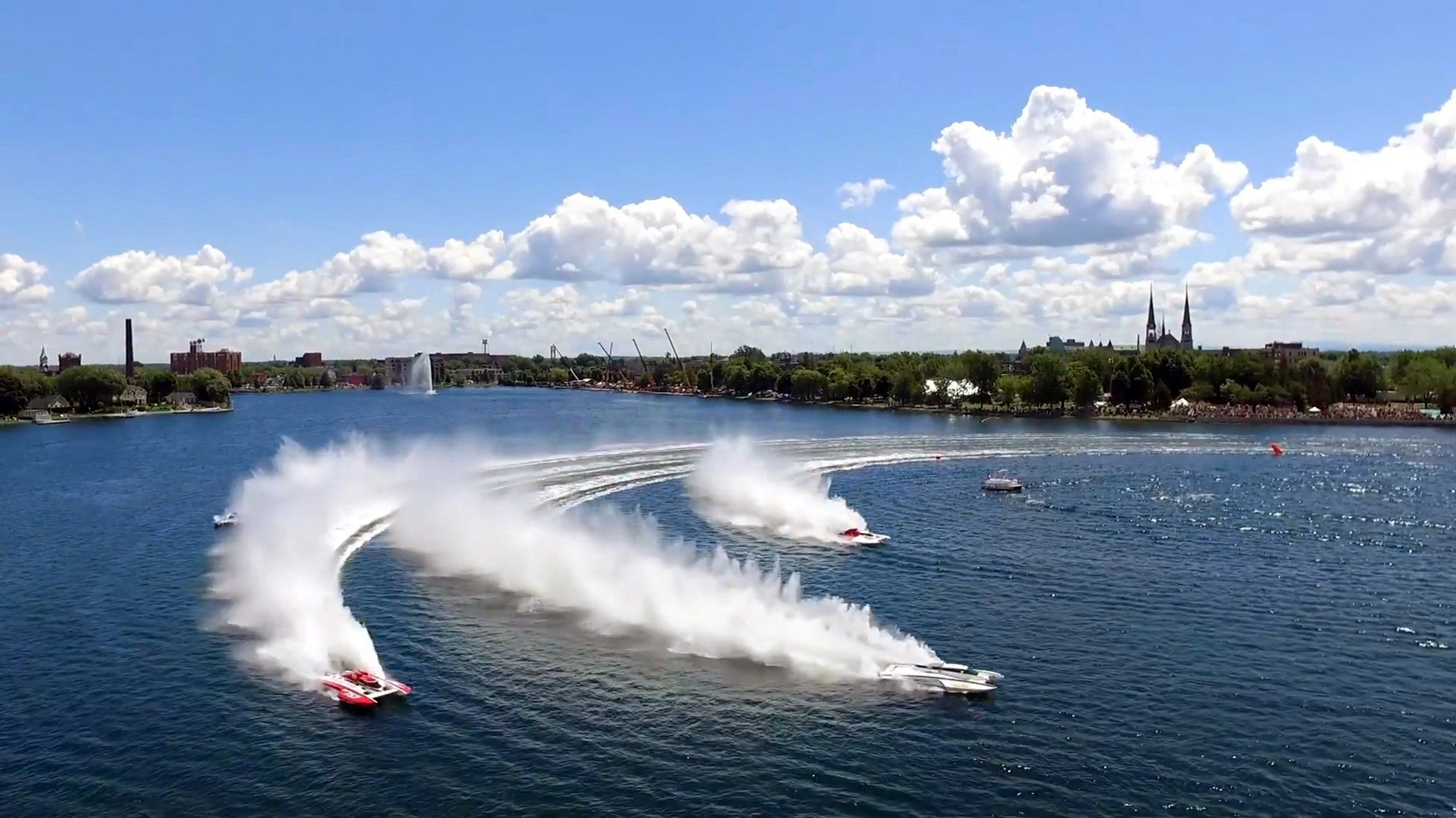 Evolving hydroplane racing, New dimensions, Thrilling competition, Growing excitement, 2560x1440 HD Desktop