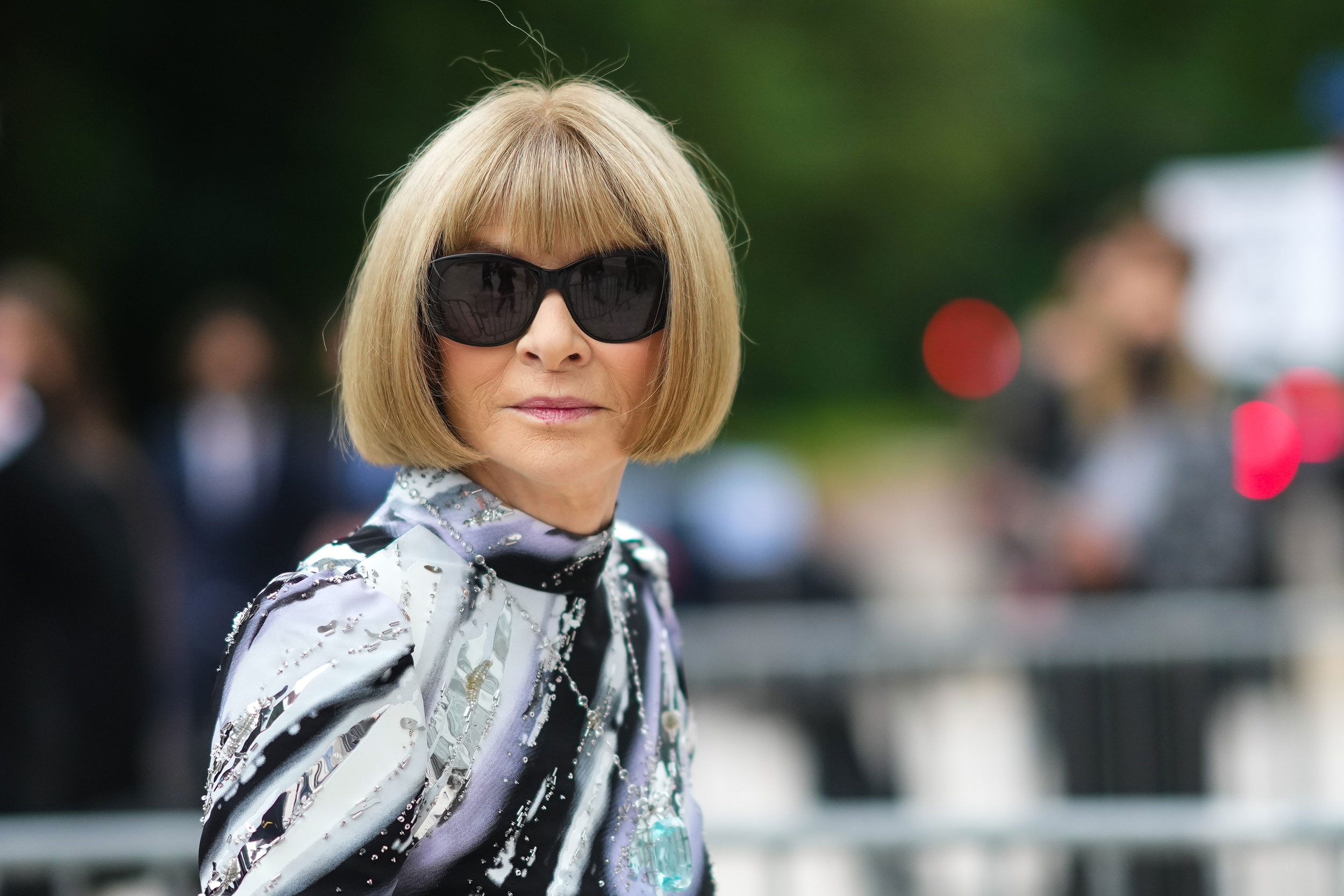 Anna Wintour, Fashion influencer, Unseen side, CNN Style feature, 2500x1670 HD Desktop