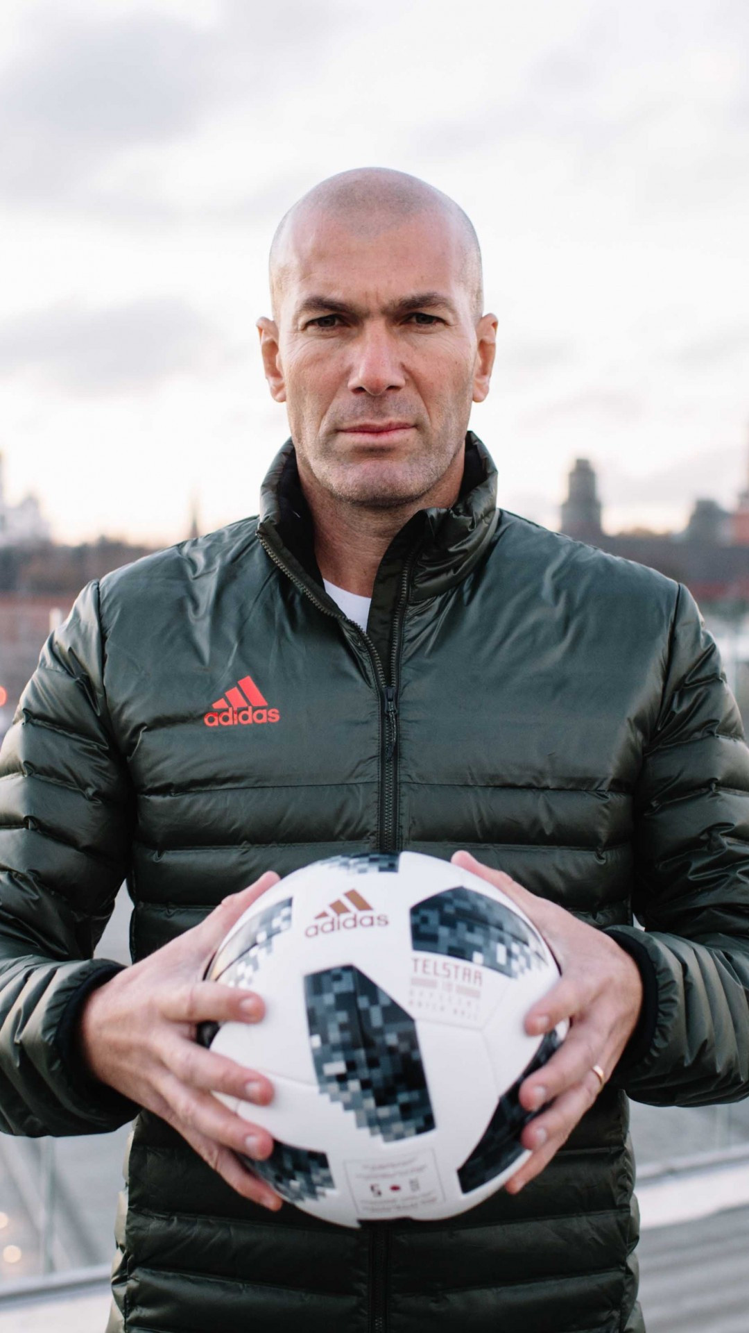 Zinedine Zidane, Football Player Wallpaper, 1080x1920 Full HD Phone