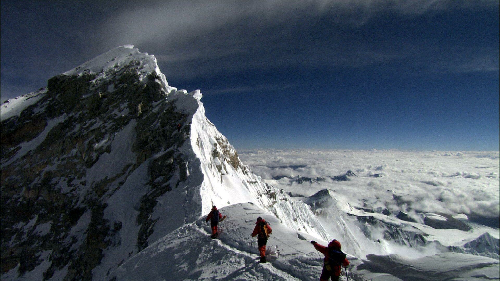 Mount Everest, Majestic peak, Himalayan mountains, Remote wilderness, 1920x1080 Full HD Desktop