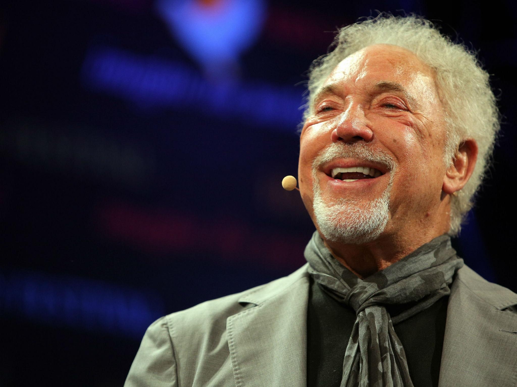 Tom Jones, HD wallpapers, 2050x1540 HD Desktop