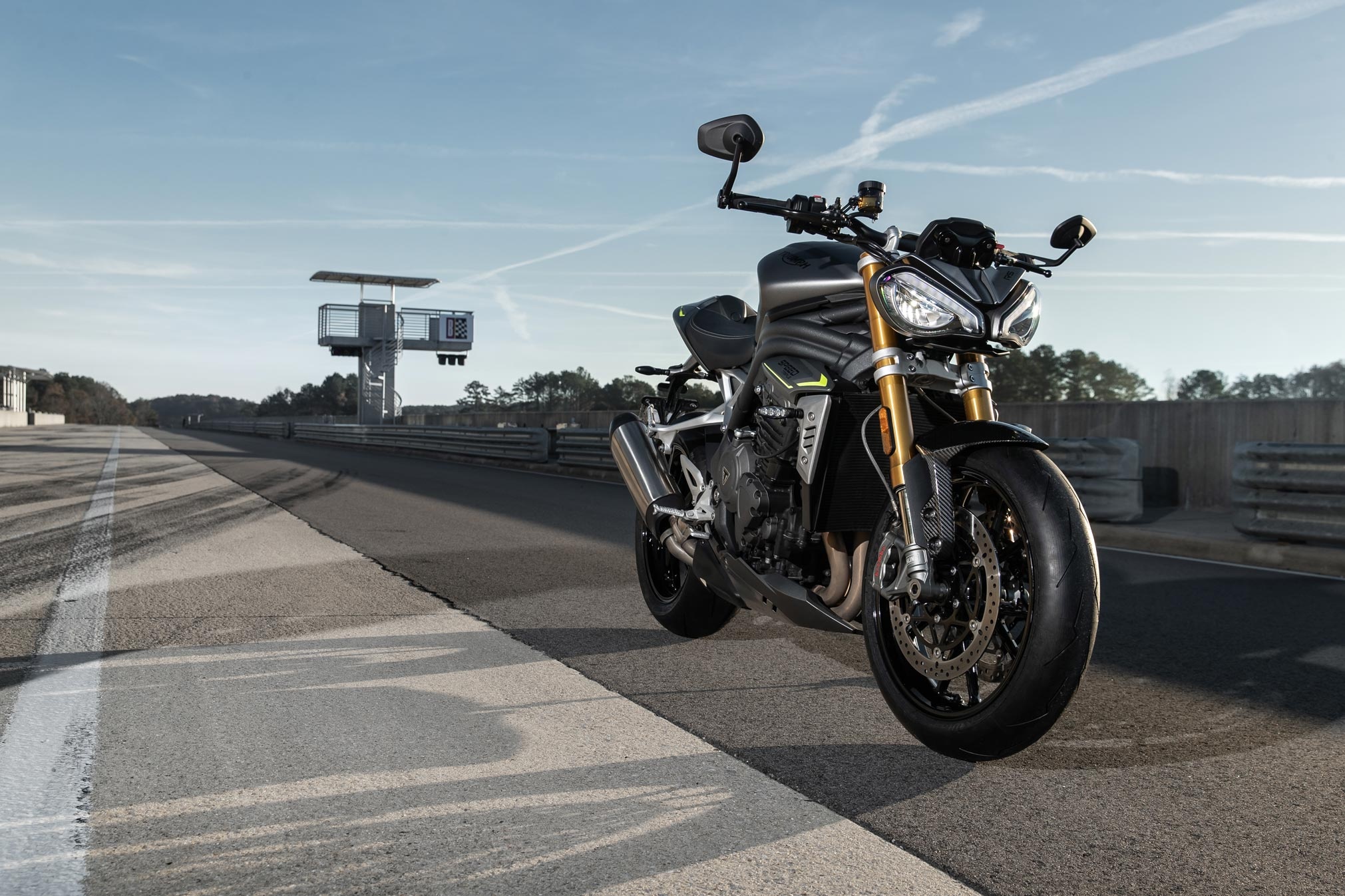 Triumph Speed Triple 1200 RS, Total motorcycle guide, 2030x1350 HD Desktop