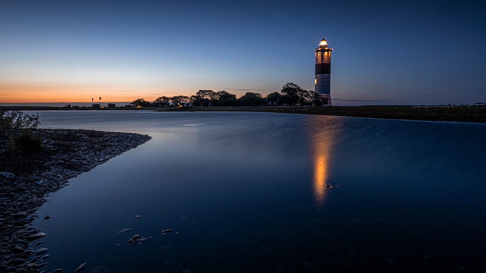 Lnge jan lighthouse, South cape, Dusk beauty, Windows 10 spotlight, 1920x1080 Full HD Desktop