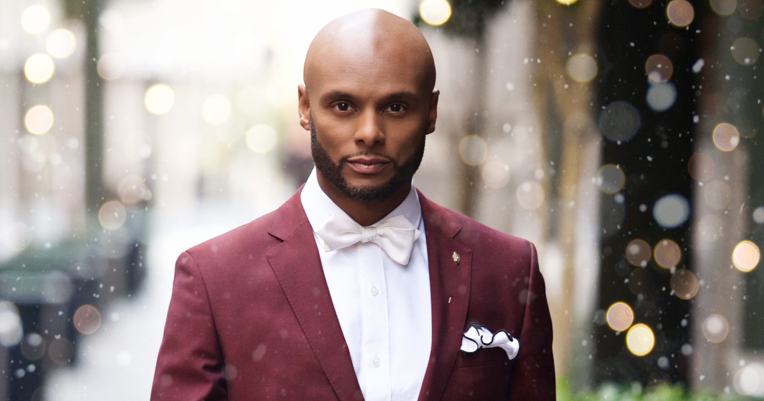 Kenny Lattimore, Christmas album, Soulful holiday music, Gospel celebration, 2560x1350 HD Desktop