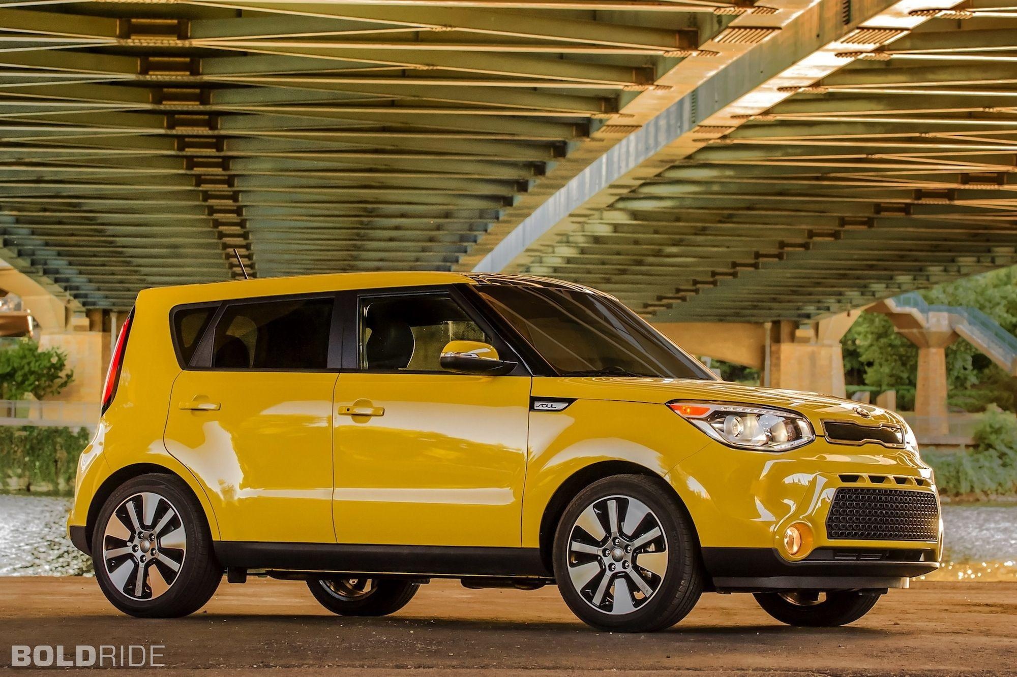 Kia Soul, Urban crossover, Versatile interior, Eye-catching design, 2000x1340 HD Desktop