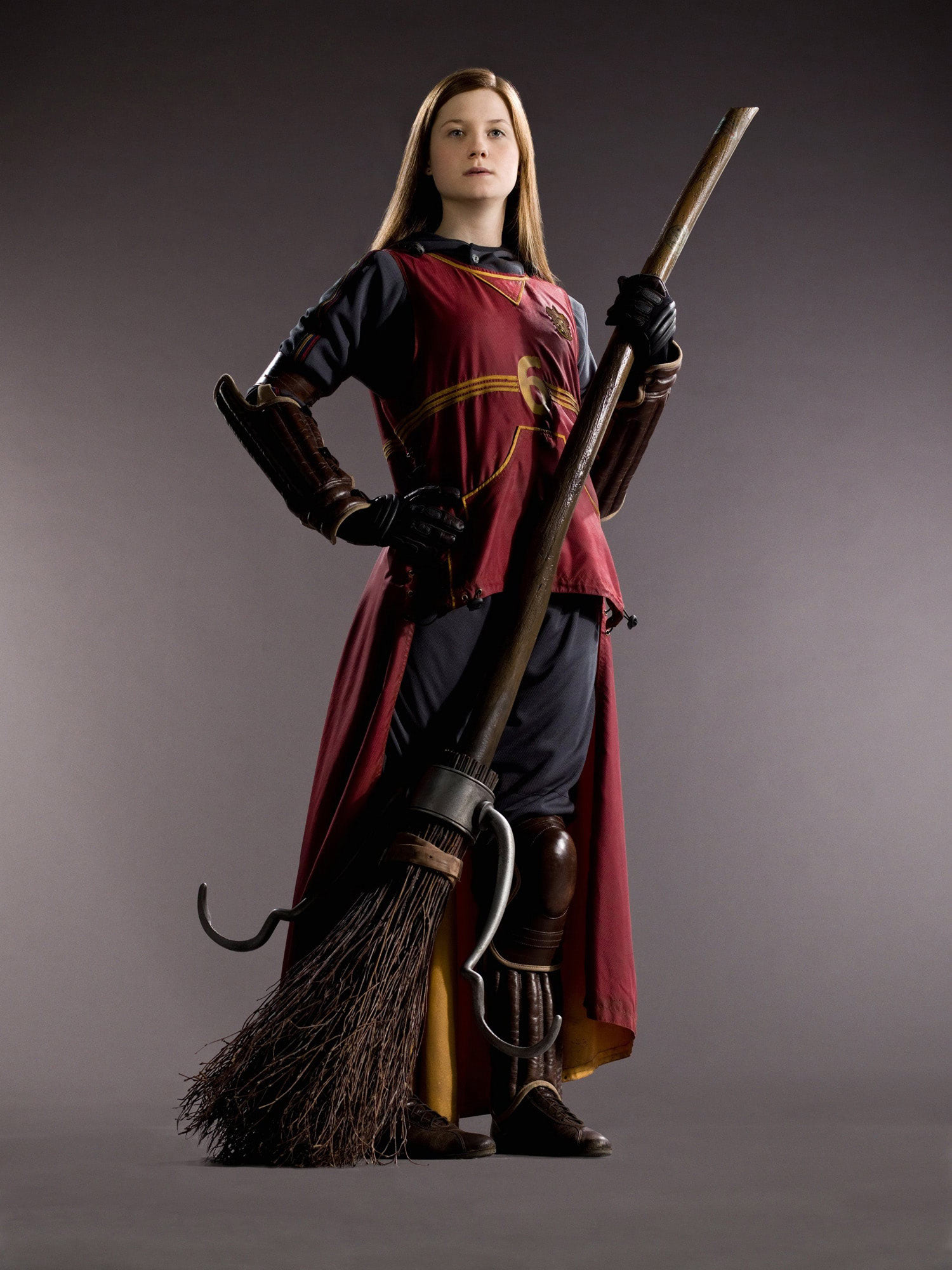 Ginny Weasley, Quidditch robes, Harry Potter fan zone, 1500x2000 HD Phone