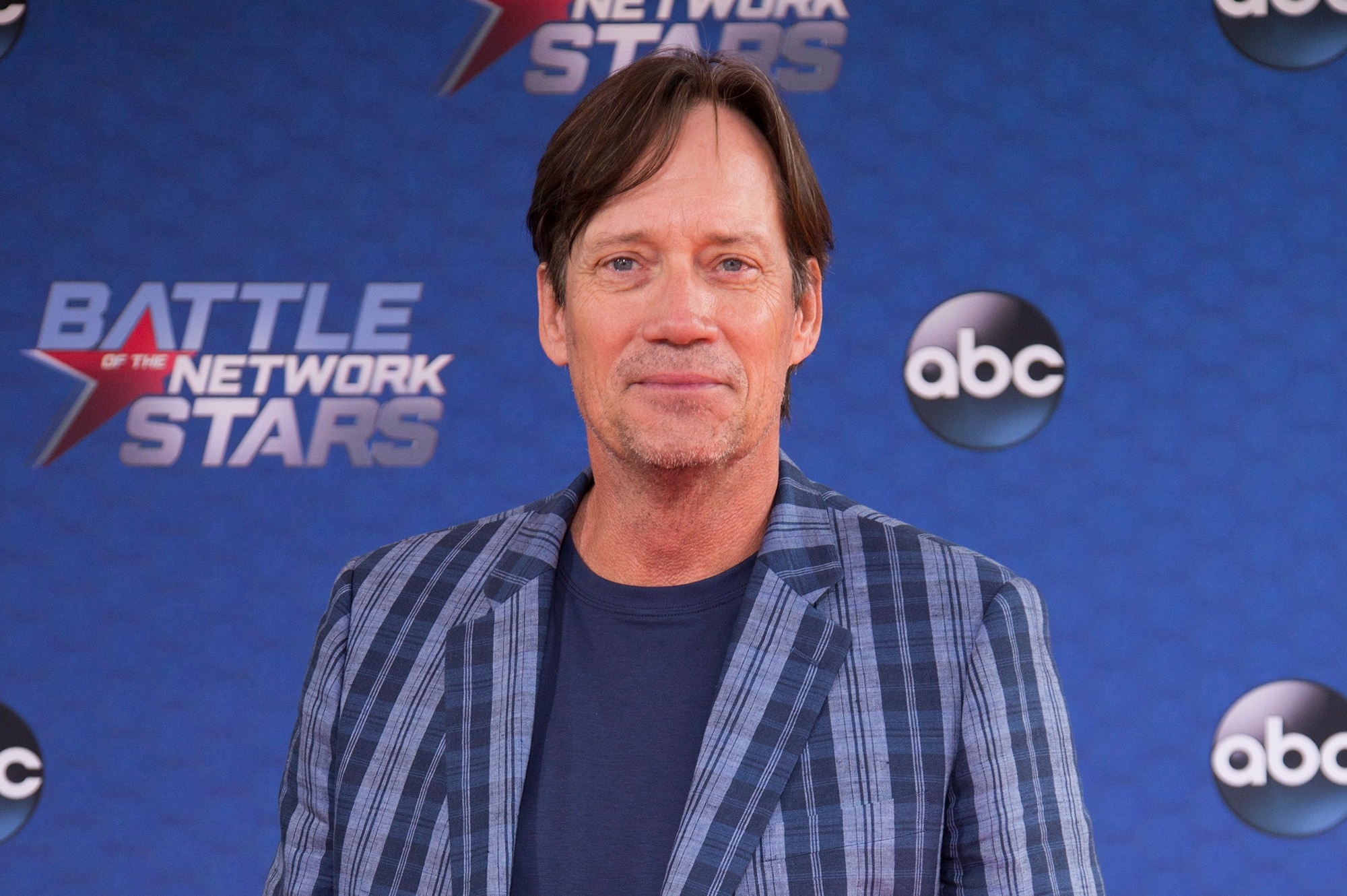 Kevin Sorbo, TV shows, Twitter feud, DC Capitol, 2000x1330 HD Desktop