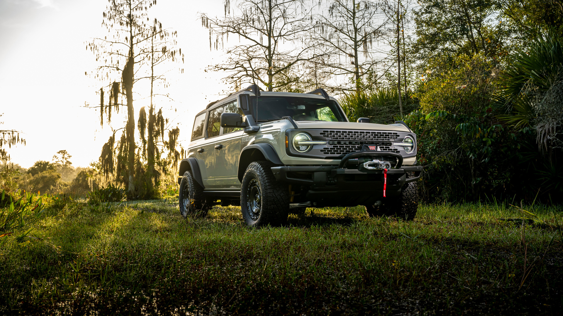 Ford Bronco Everglades edition, 2022 model, desktop wallpaper, 1920x1080 Full HD Desktop