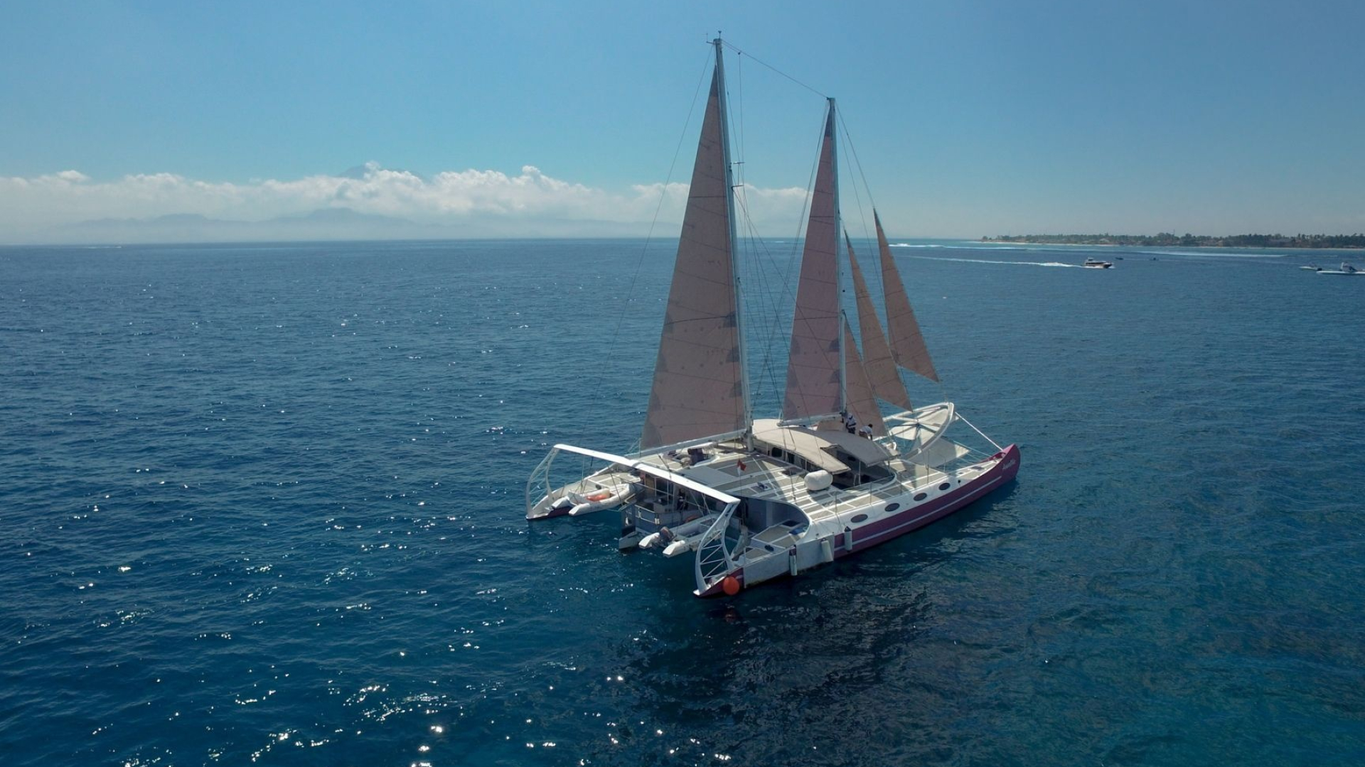 Catamaran, Charter Aneecha, Denpasar sail, Clicku0026Boat, 1920x1080 Full HD Desktop