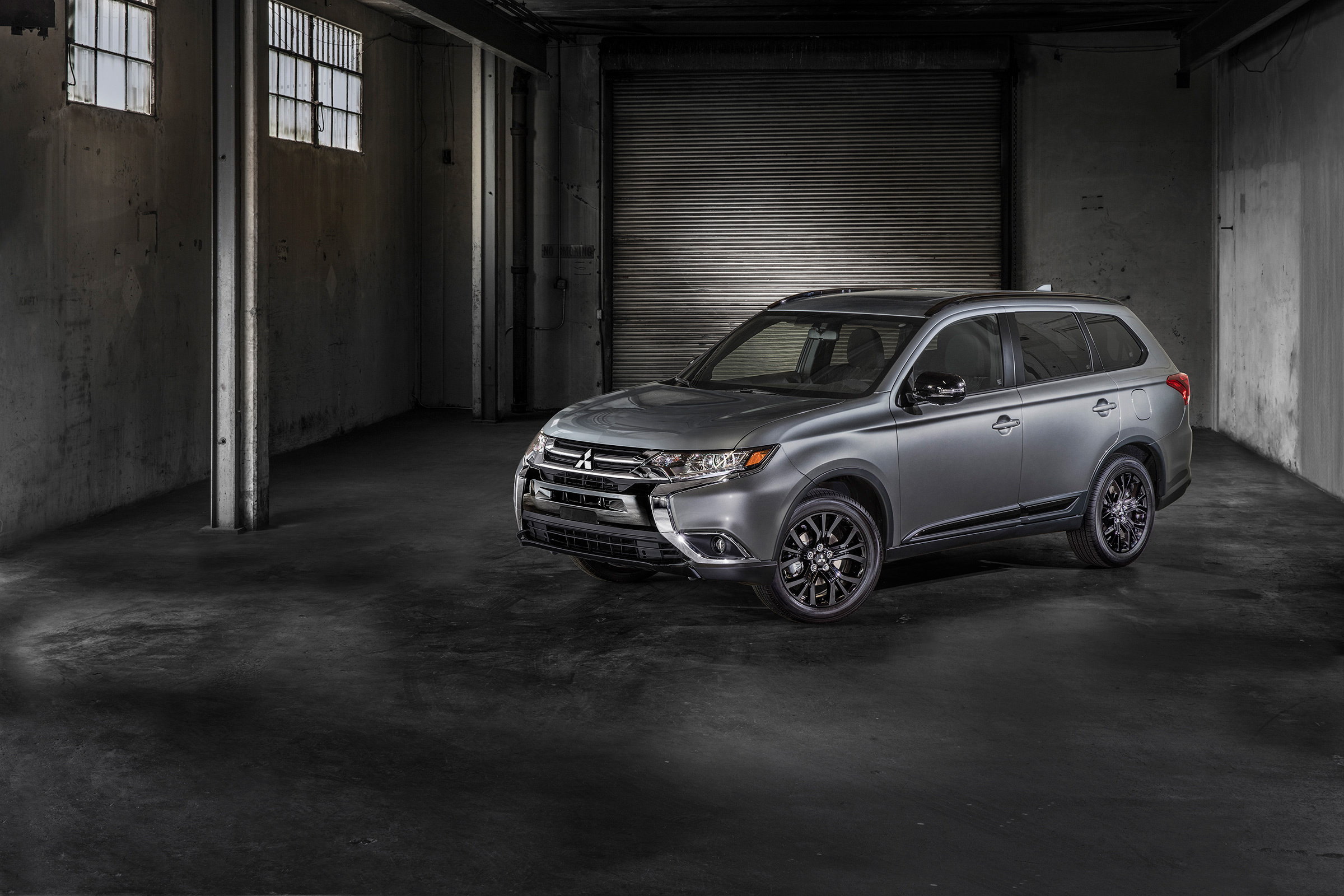 Mitsubishi Outlander, 2018 model, HD wallpapers, Stunning images, 2400x1600 HD Desktop