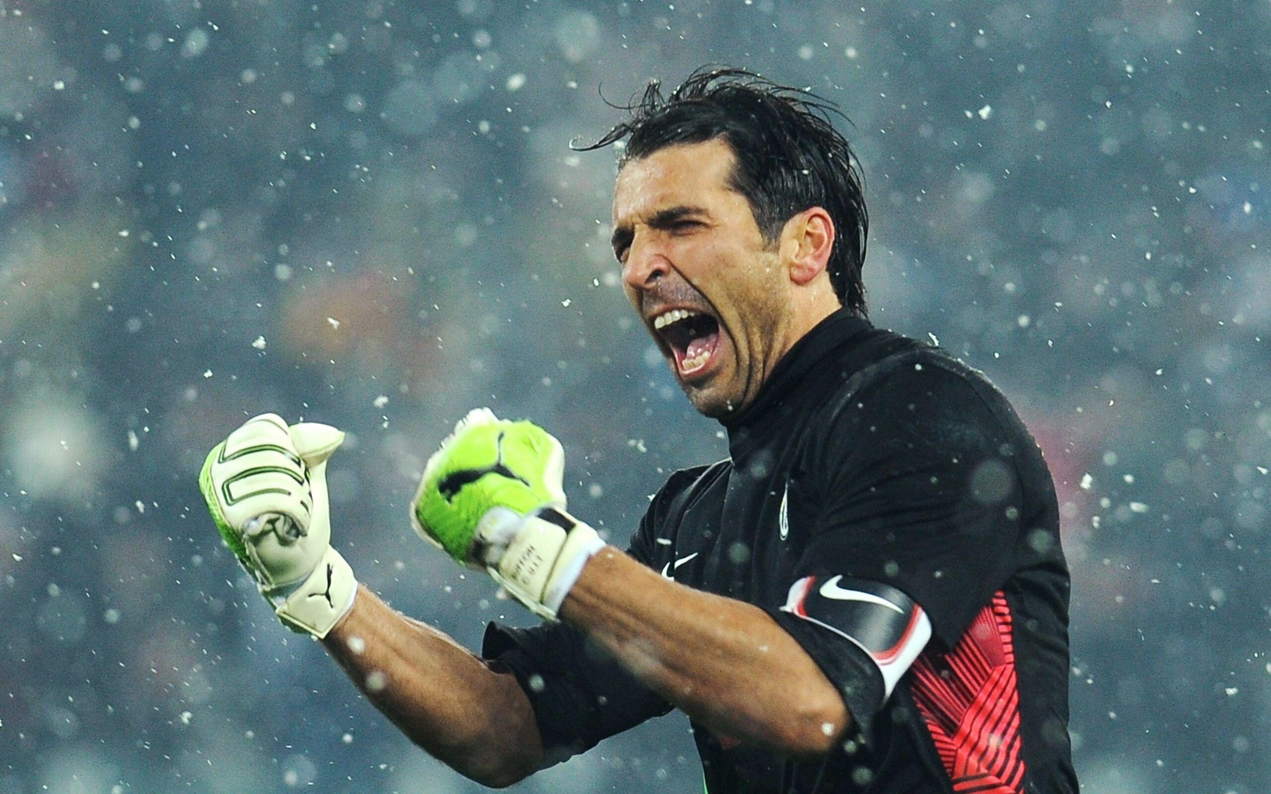 Juventus vs Udinese Calcio 2012, Gianluigi Buffon Wallpaper, 2560x1600 HD Desktop