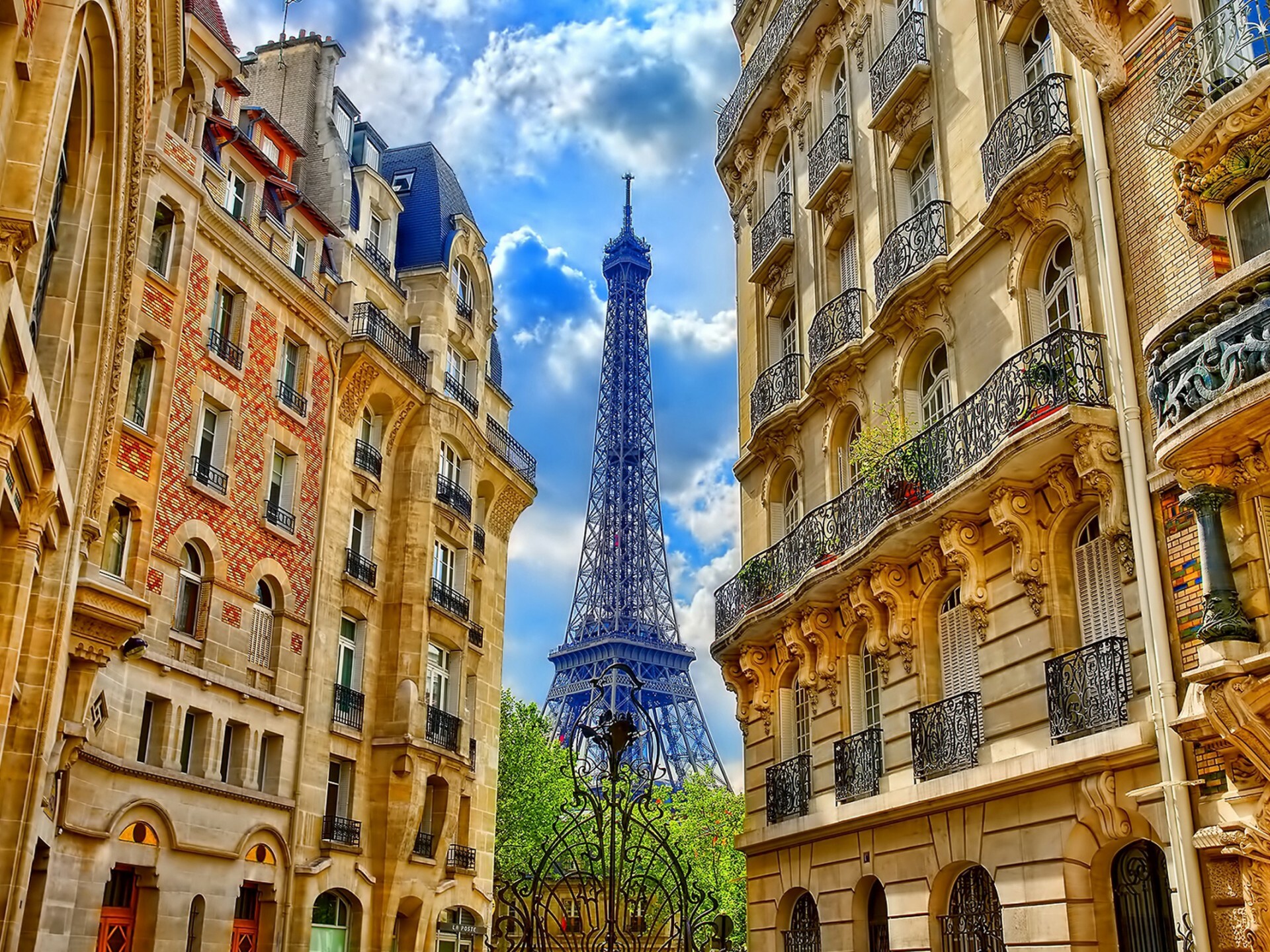 Eiffel Tower, Paris, France, Stunning architecture, 1920x1440 HD Desktop