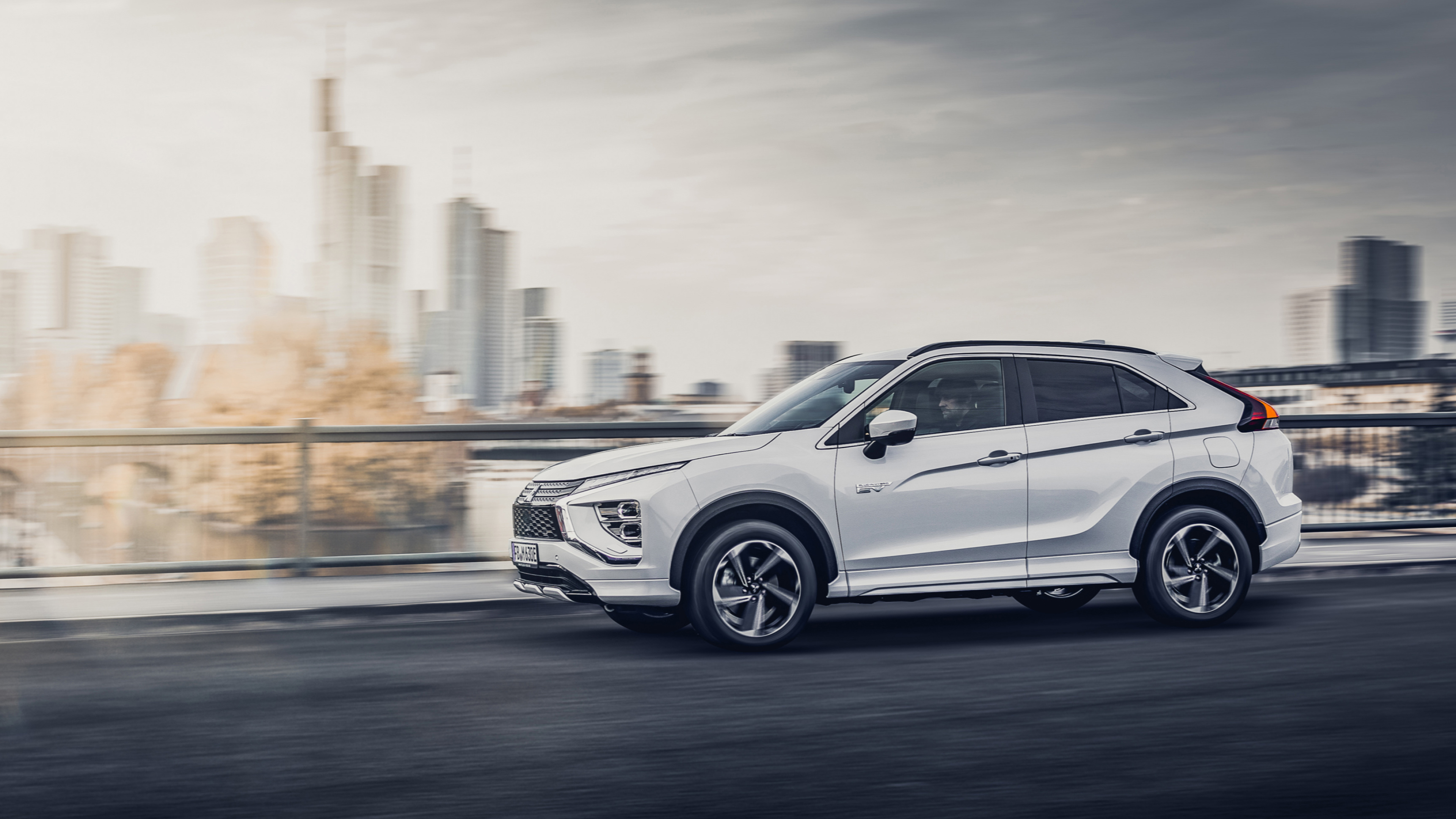 Mitsubishi Eclipse Cross, Plug-in hybrid, Advanced technology, Stylish crossover, 3840x2160 4K Desktop