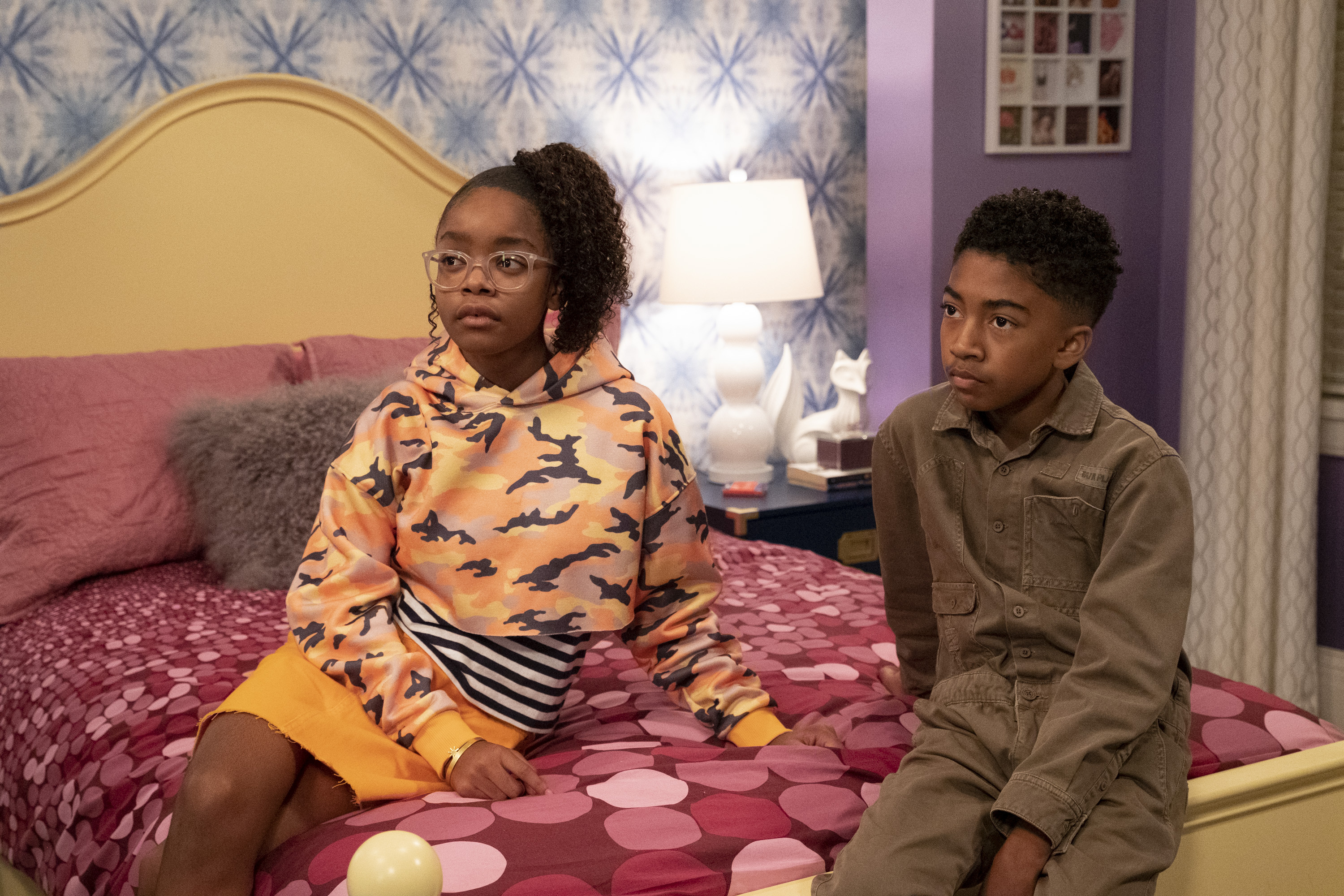 Black-ish TV series, Season six release, 3000x2000 HD Desktop