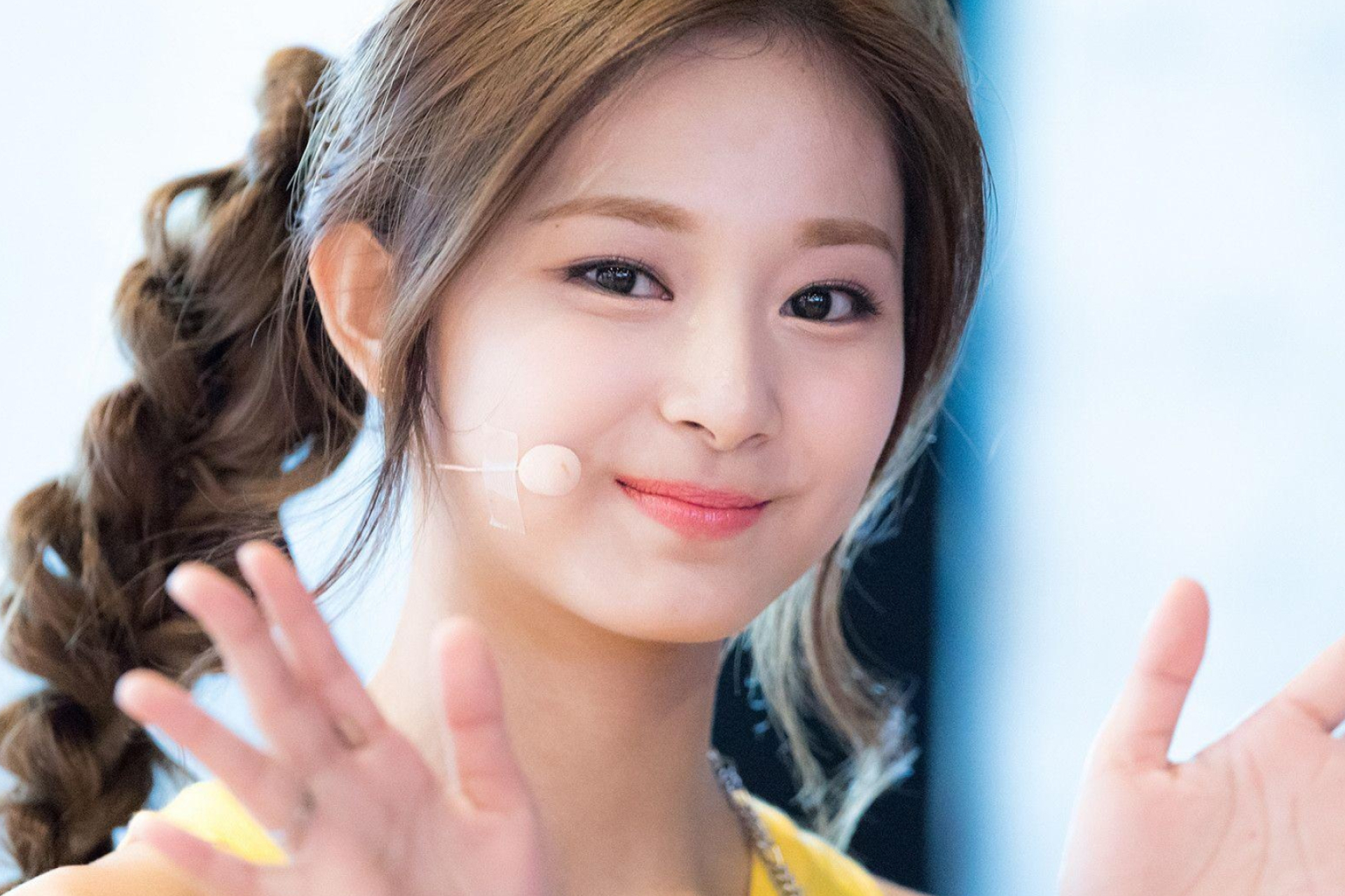 Tzuyu, HD wallpapers, Eye-catching backgrounds, 1920x1280 HD Desktop