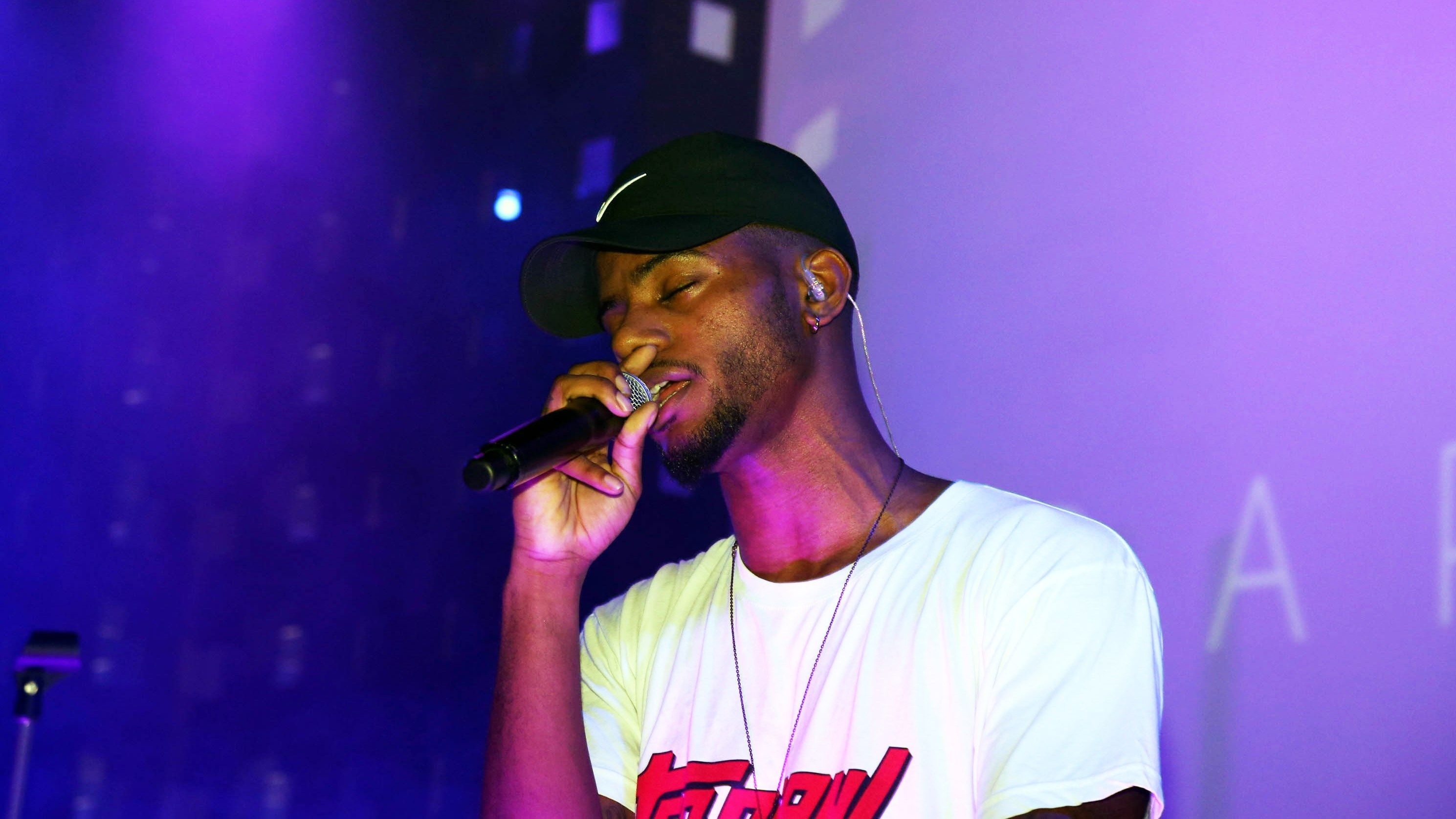 Bryson Tiller, computer wallpapers, 2980x1680 HD Desktop