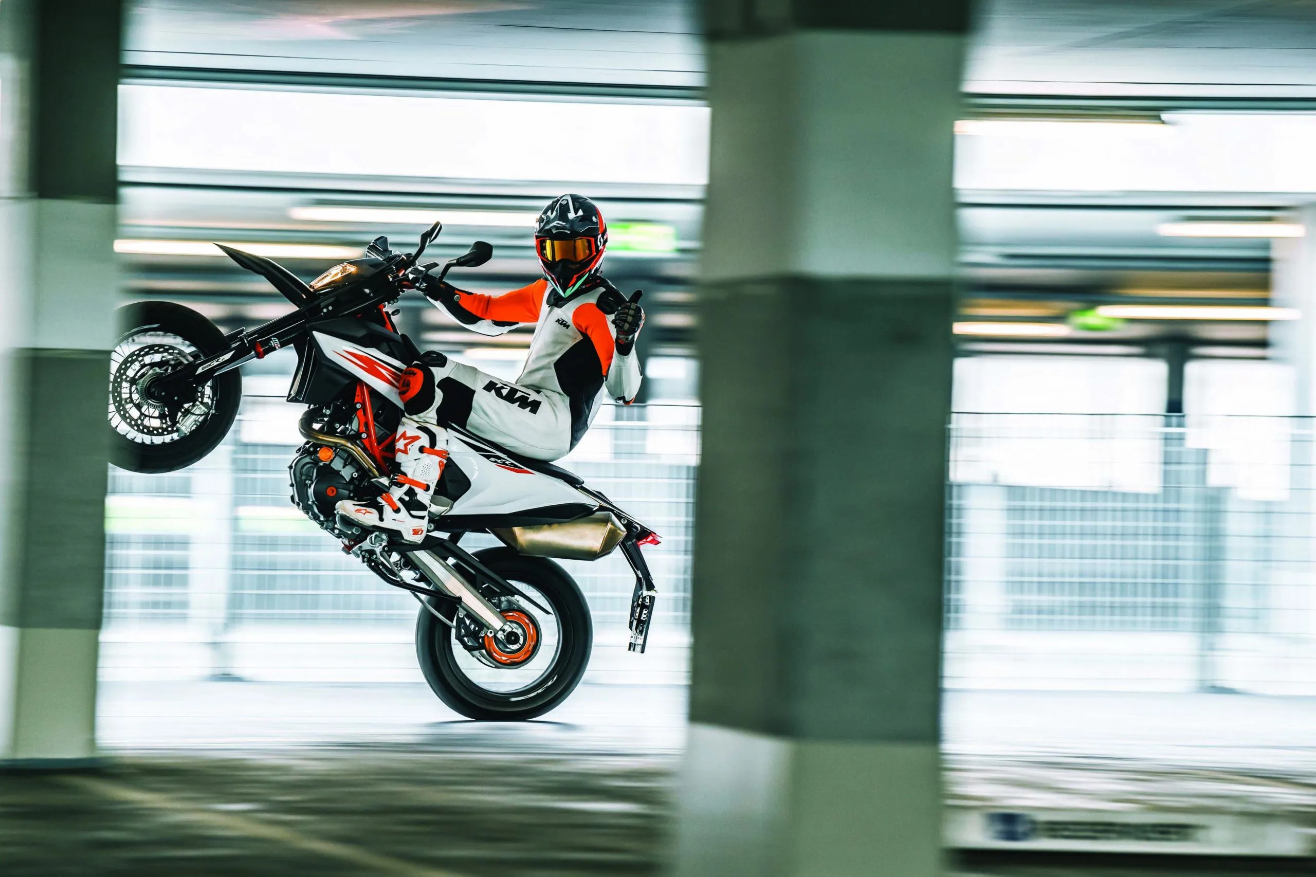 KTM 690 SMC R, Ultimate supermoto, High-performance upgrade, More excitement, 2560x1710 HD Desktop