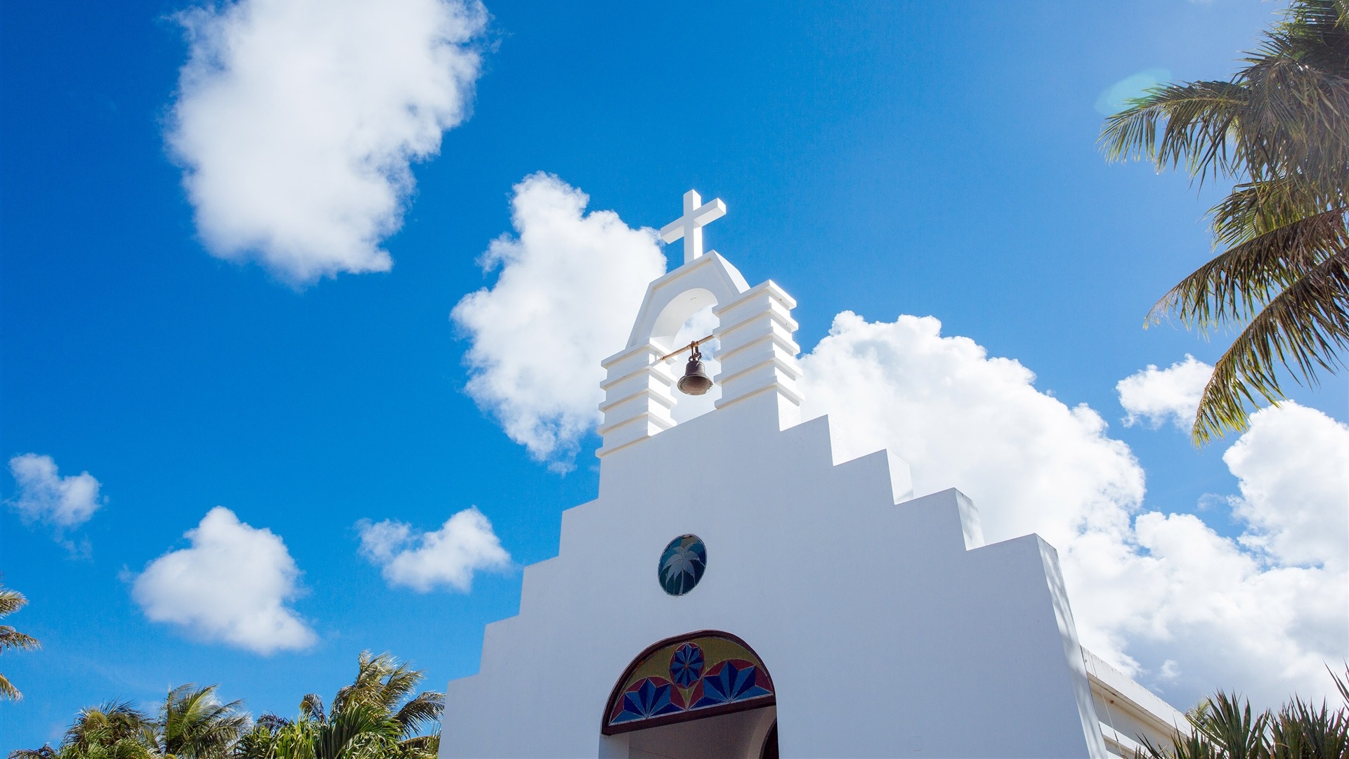 Saipan travels, Tropical paradise, White church, KDE store, 1920x1080 Full HD Desktop