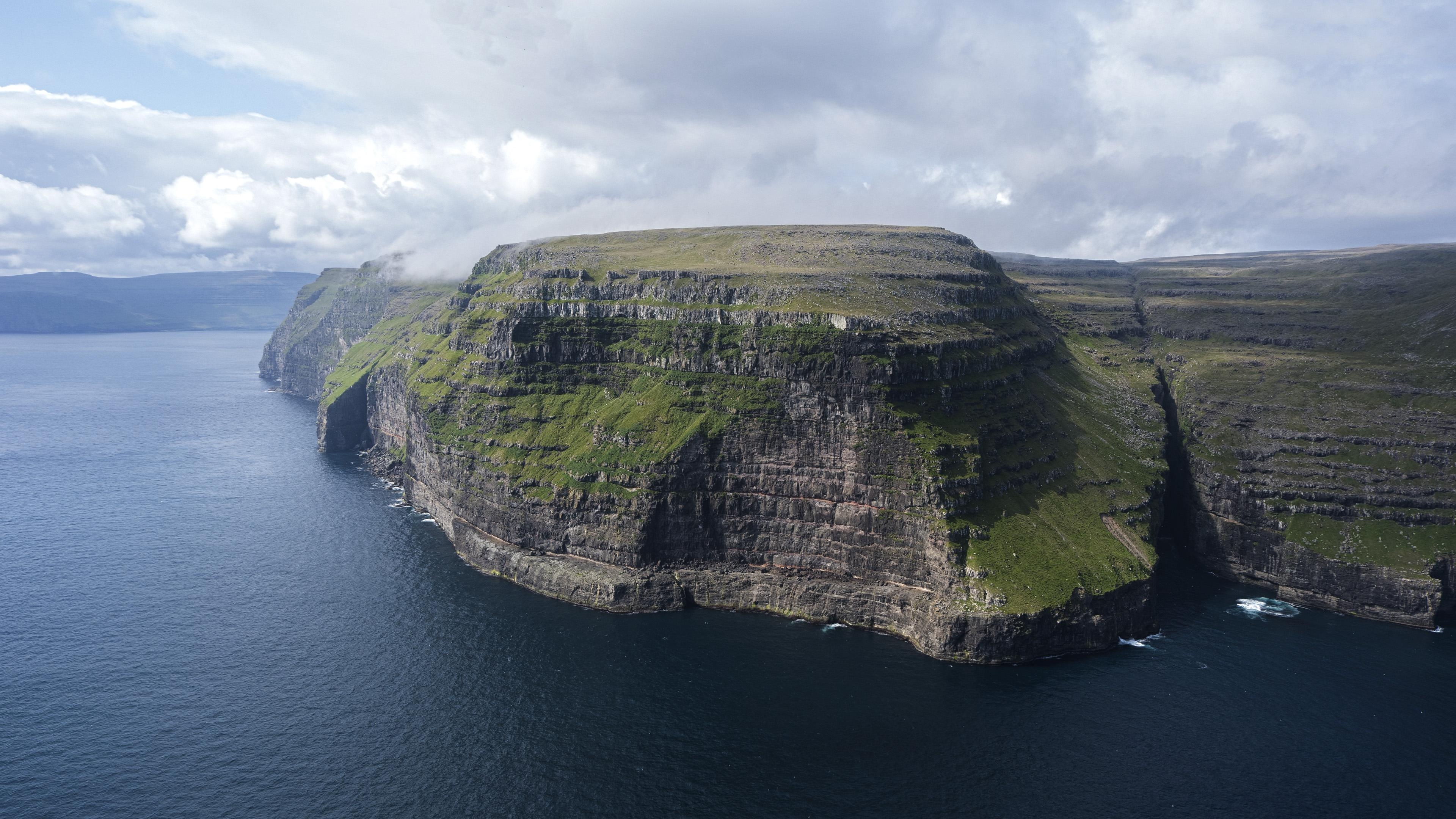 Aerial perspective, Panoramic views, Spectacular vistas, Breath-taking beauty, 3840x2160 4K Desktop