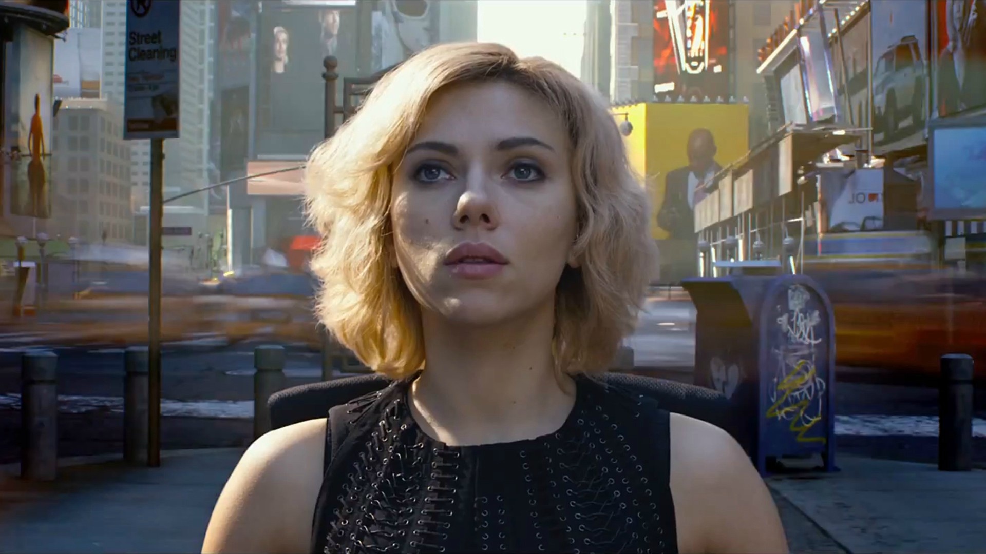 Lucy, Scarlett Johansson, Striking wallpaper, Grizzly Bomb review, 1920x1080 Full HD Desktop