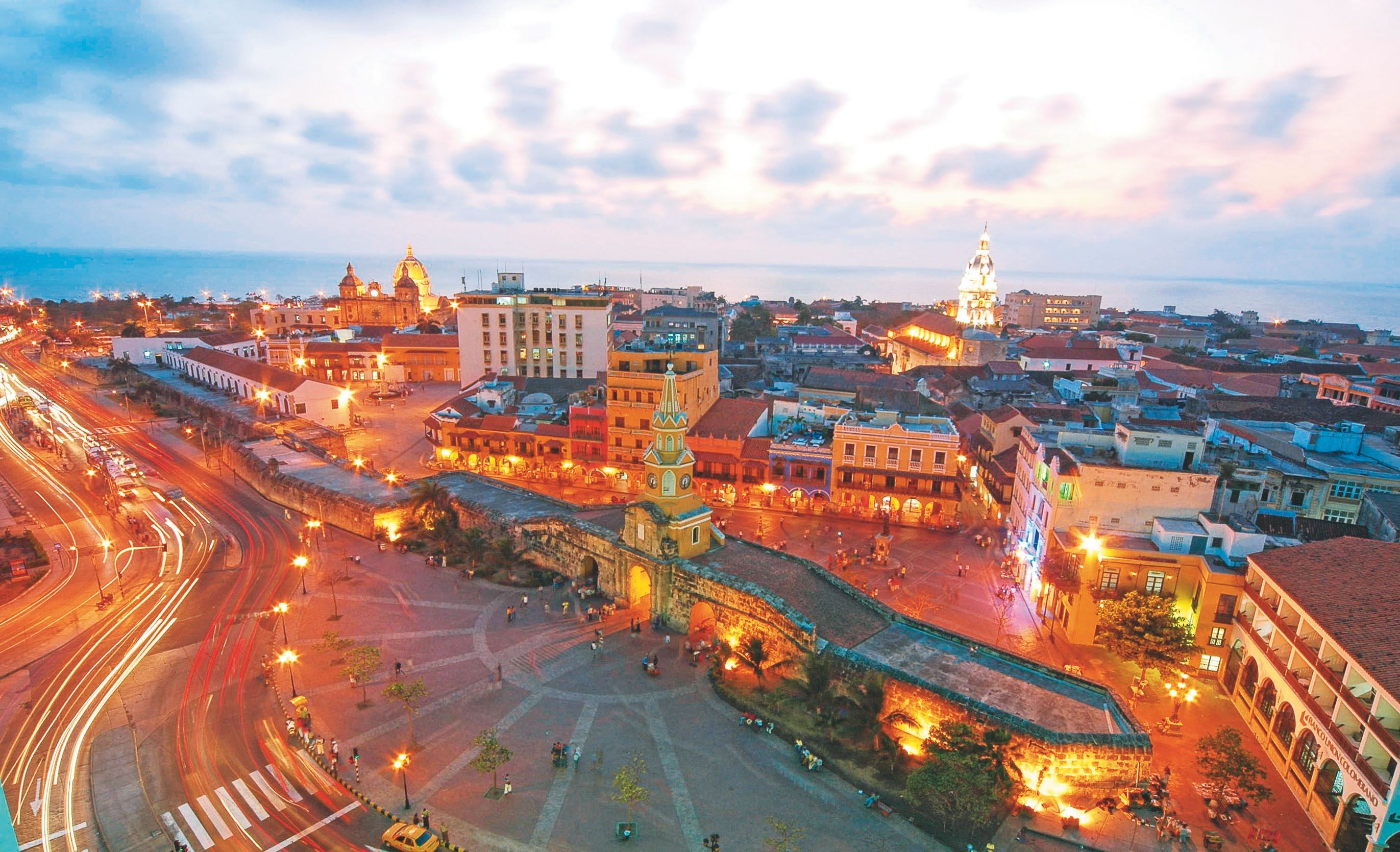 Cartagena wallpapers, Vibrant colors, Coastal beauty, Historic charm, 2750x1670 HD Desktop