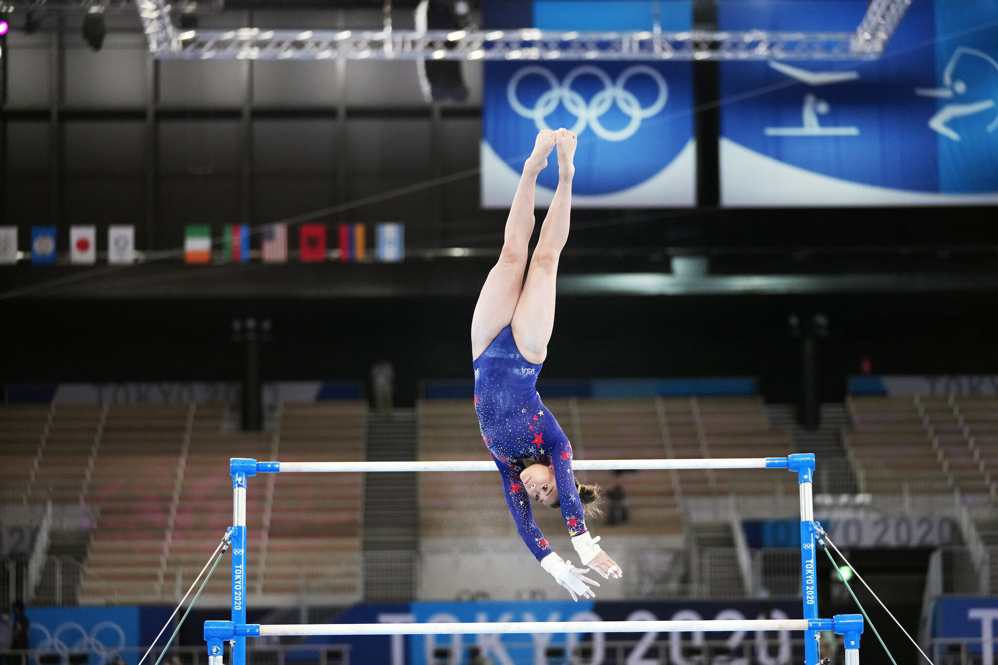 Sunisa Lee, Uneven bars routine, Complex skills, Sports excellence, 2050x1370 HD Desktop