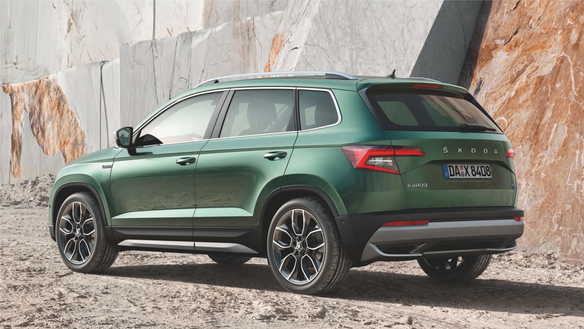 Skoda Karoq, Brass Gruppe dealership, Euro market, Compact SUV, 1920x1080 Full HD Desktop