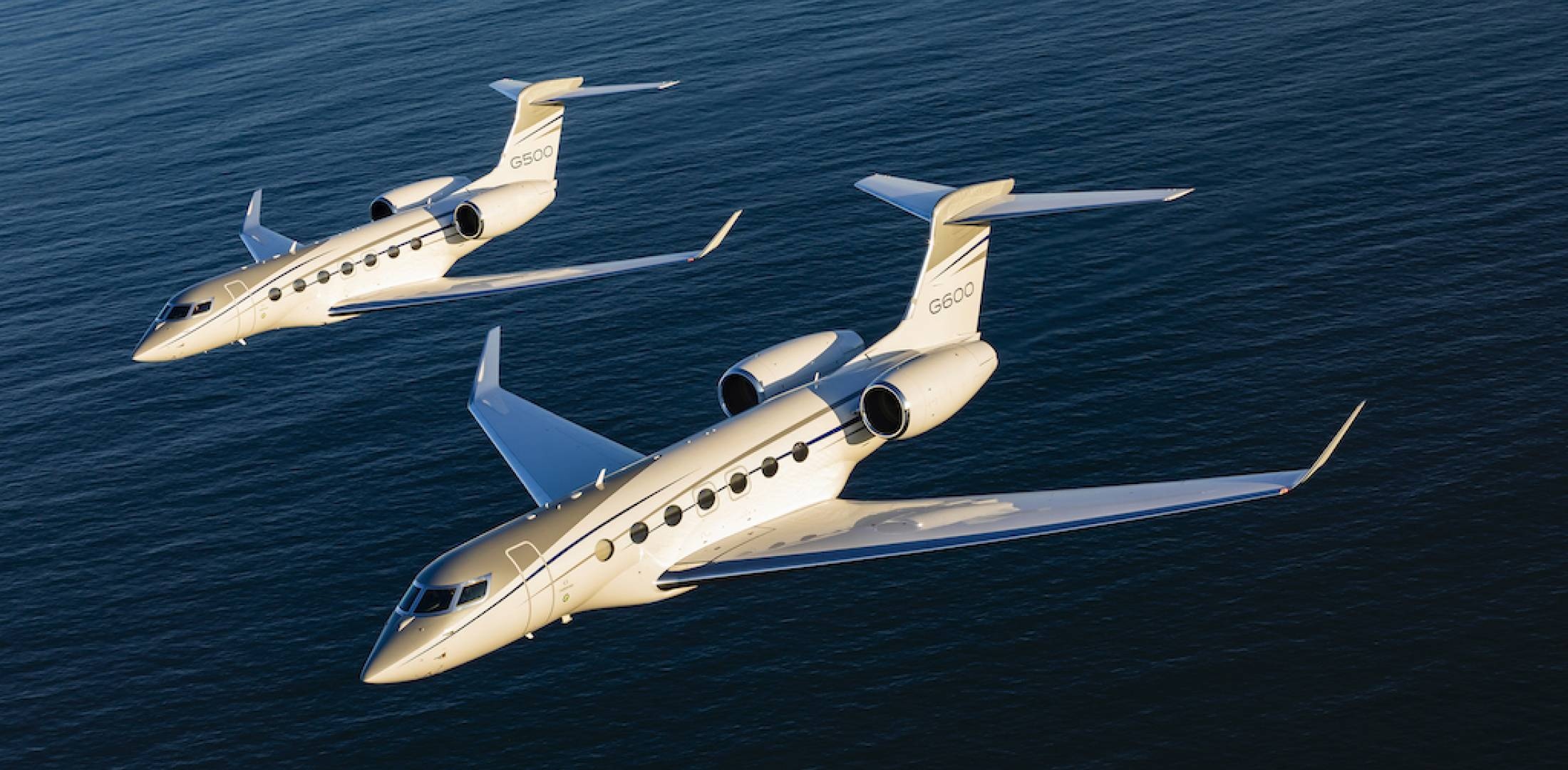 Gulfstream Aerospace, Aircraft orders, Business aviation news, 2200x1080 Dual Screen Desktop