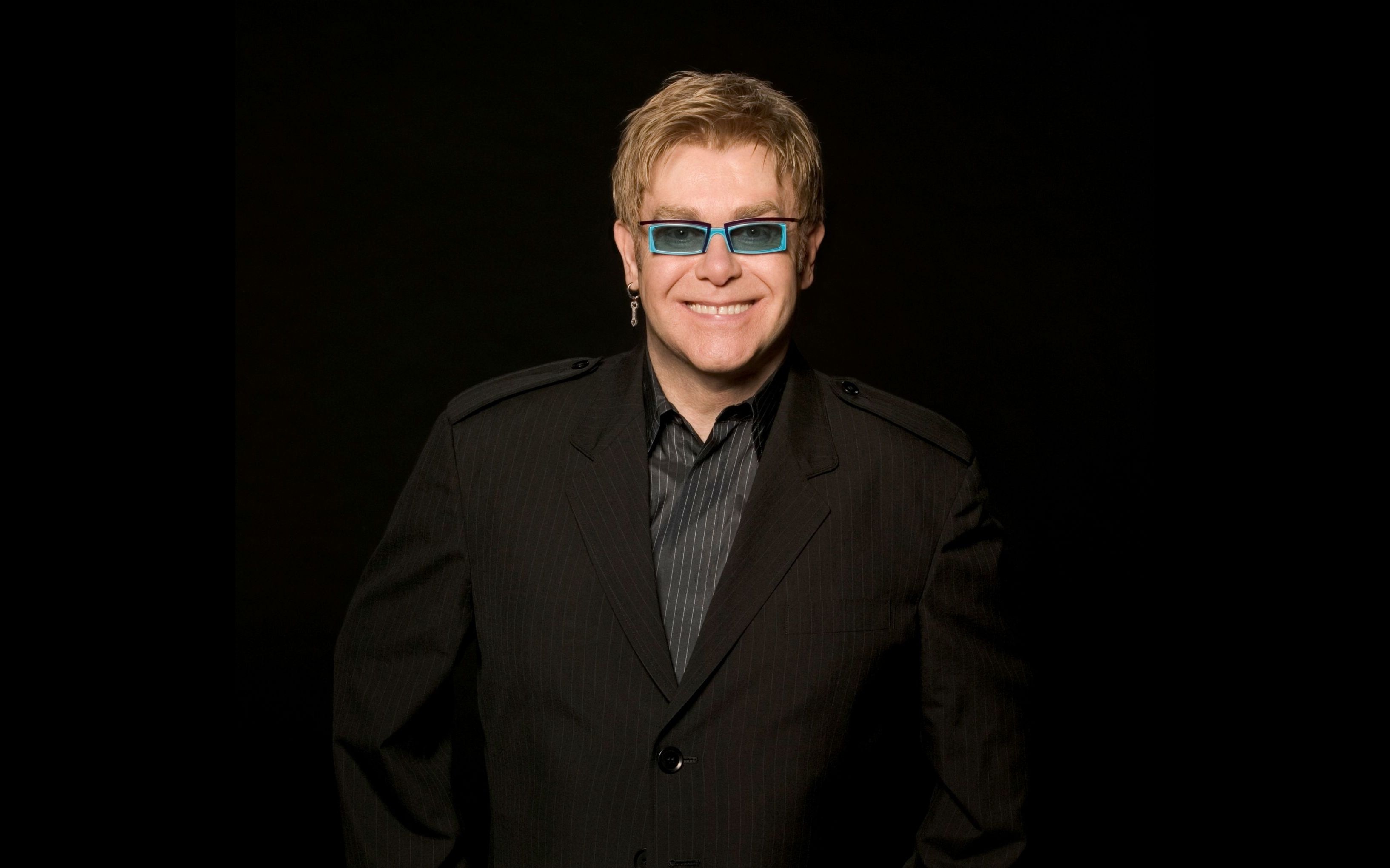 Elton John, Widescreen wallpaper, 4k quality, Stunning visuals, 3270x2050 HD Desktop