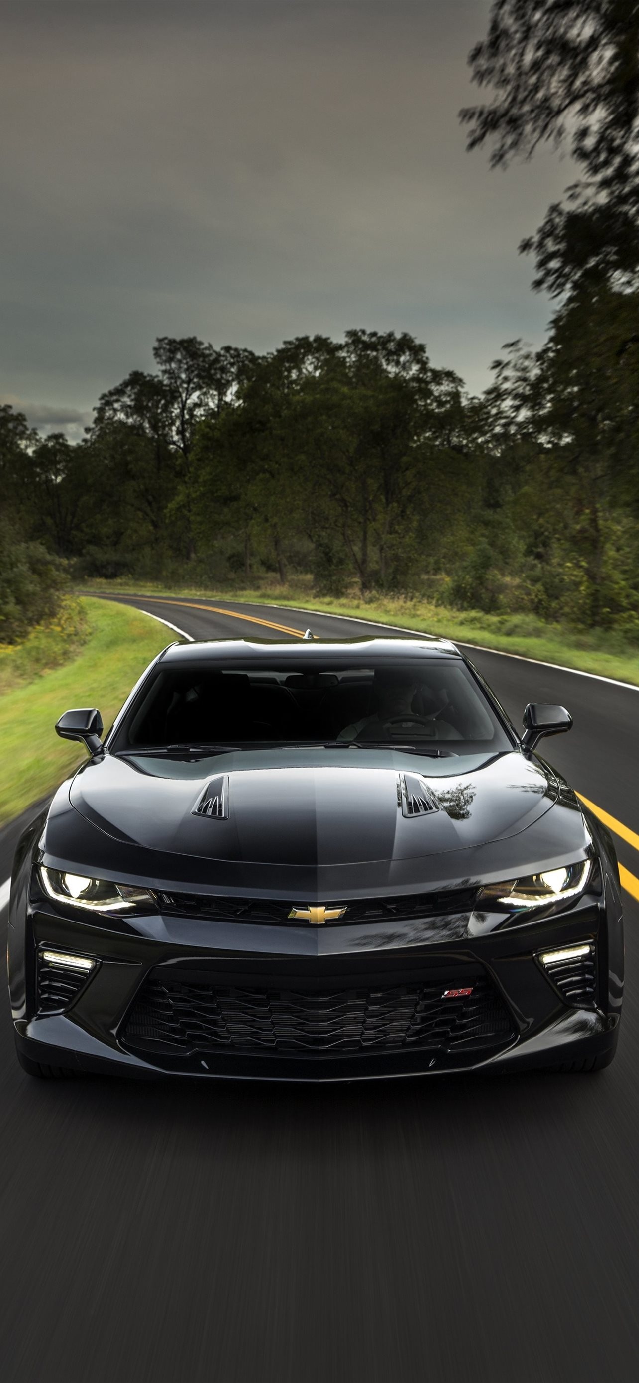 GS Model, Chevrolet Camaro Wallpaper, 1290x2780 HD Phone